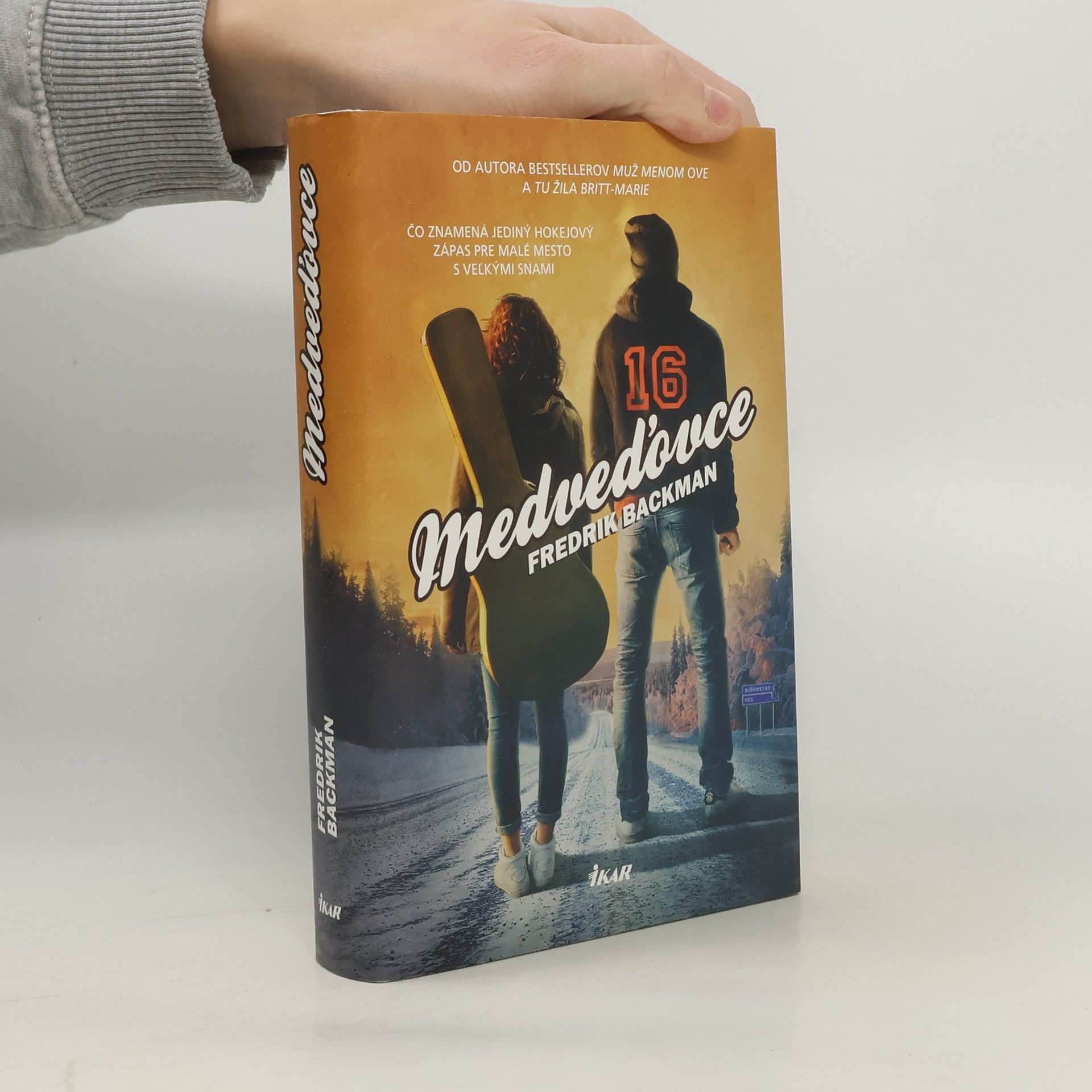 Fredrik Backman Medveďovce