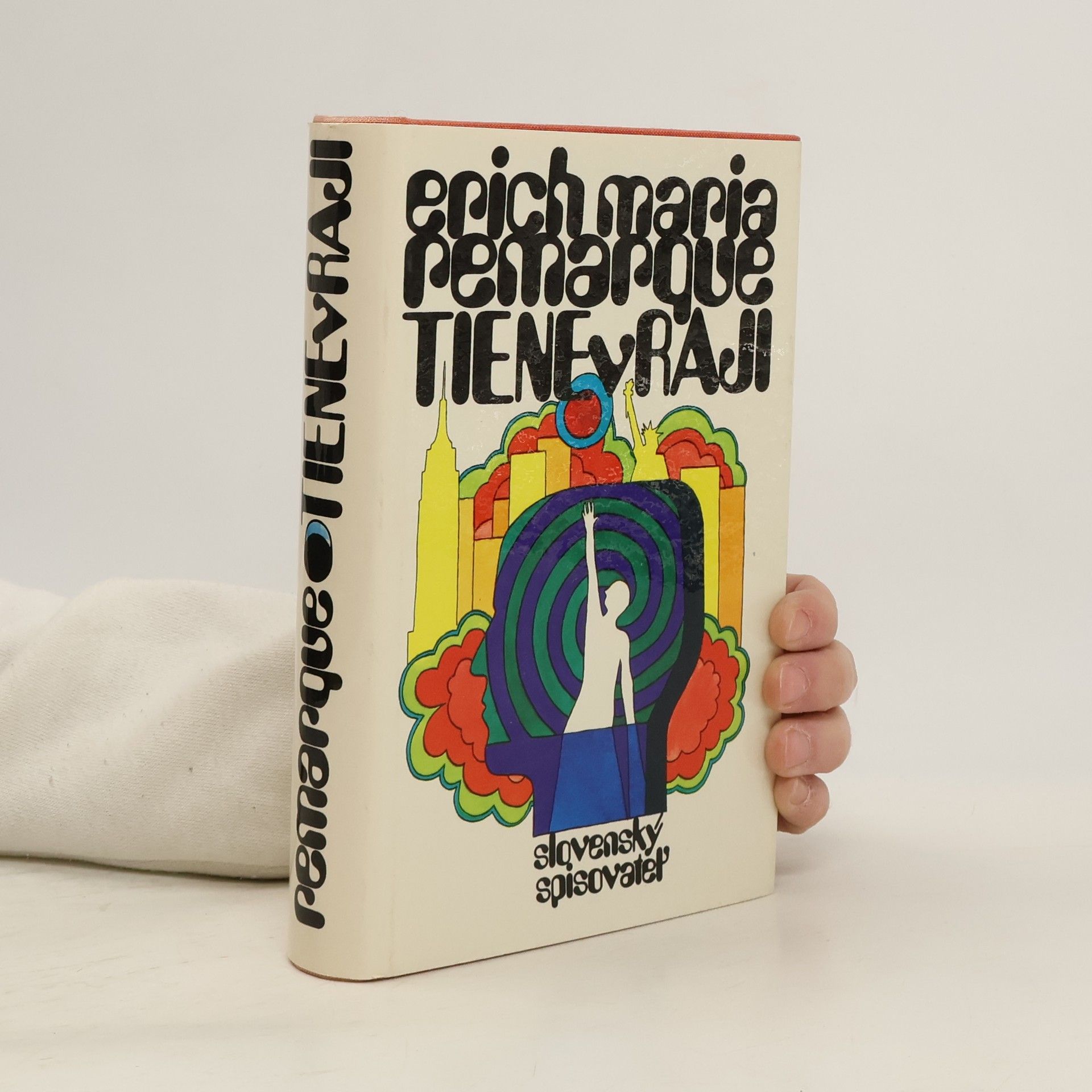 Erich Maria Remarque Tiene v raji