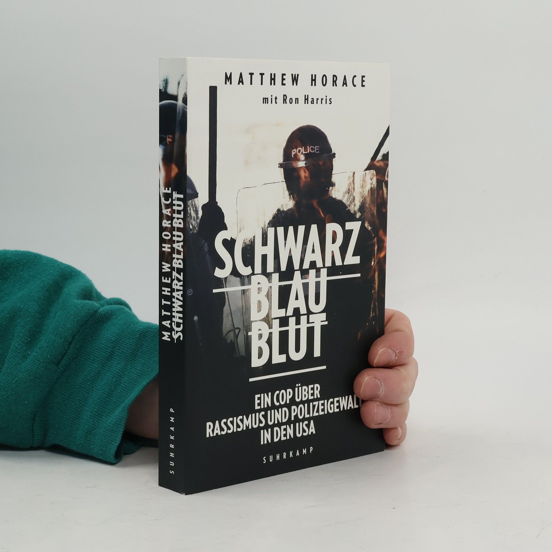 Matthew Horace Schwarz blau Blut