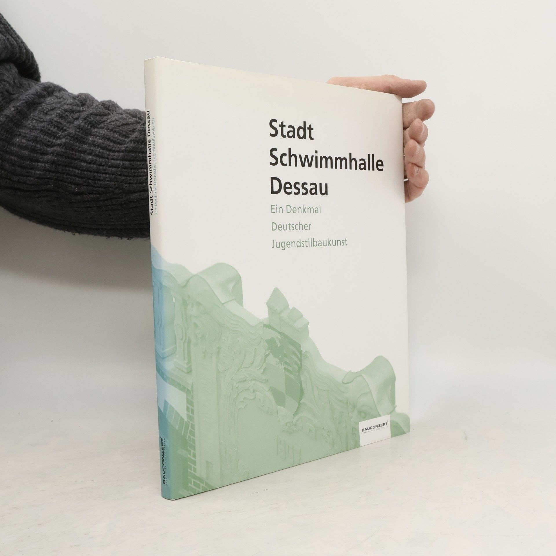 Stadt-Schwimmhalle Dessau