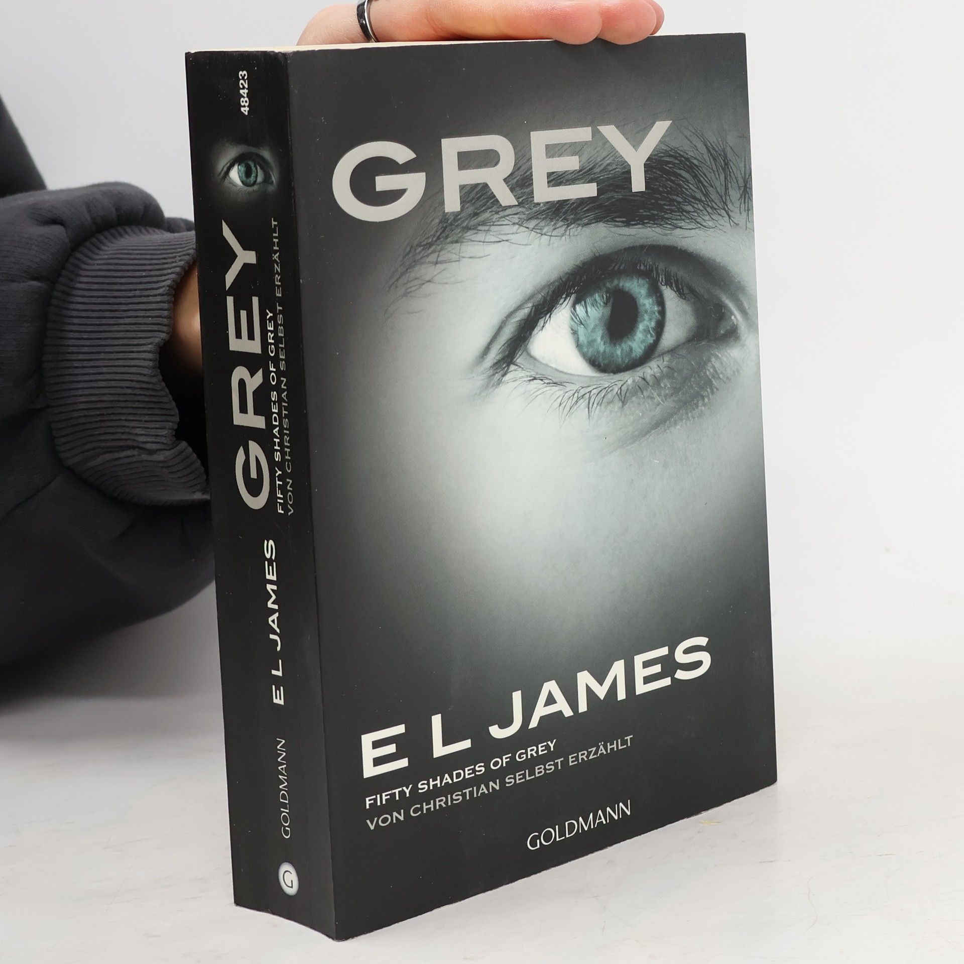 E. L. James Grey