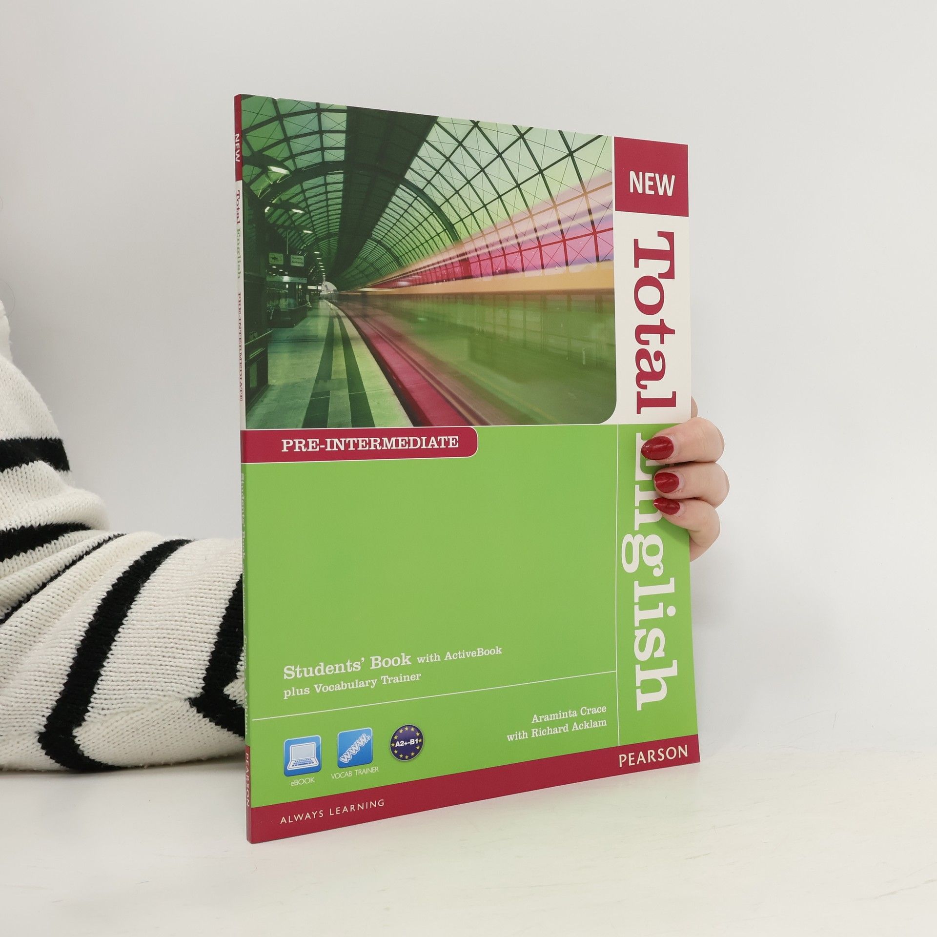 New Total English: pre-intermediate: student's book