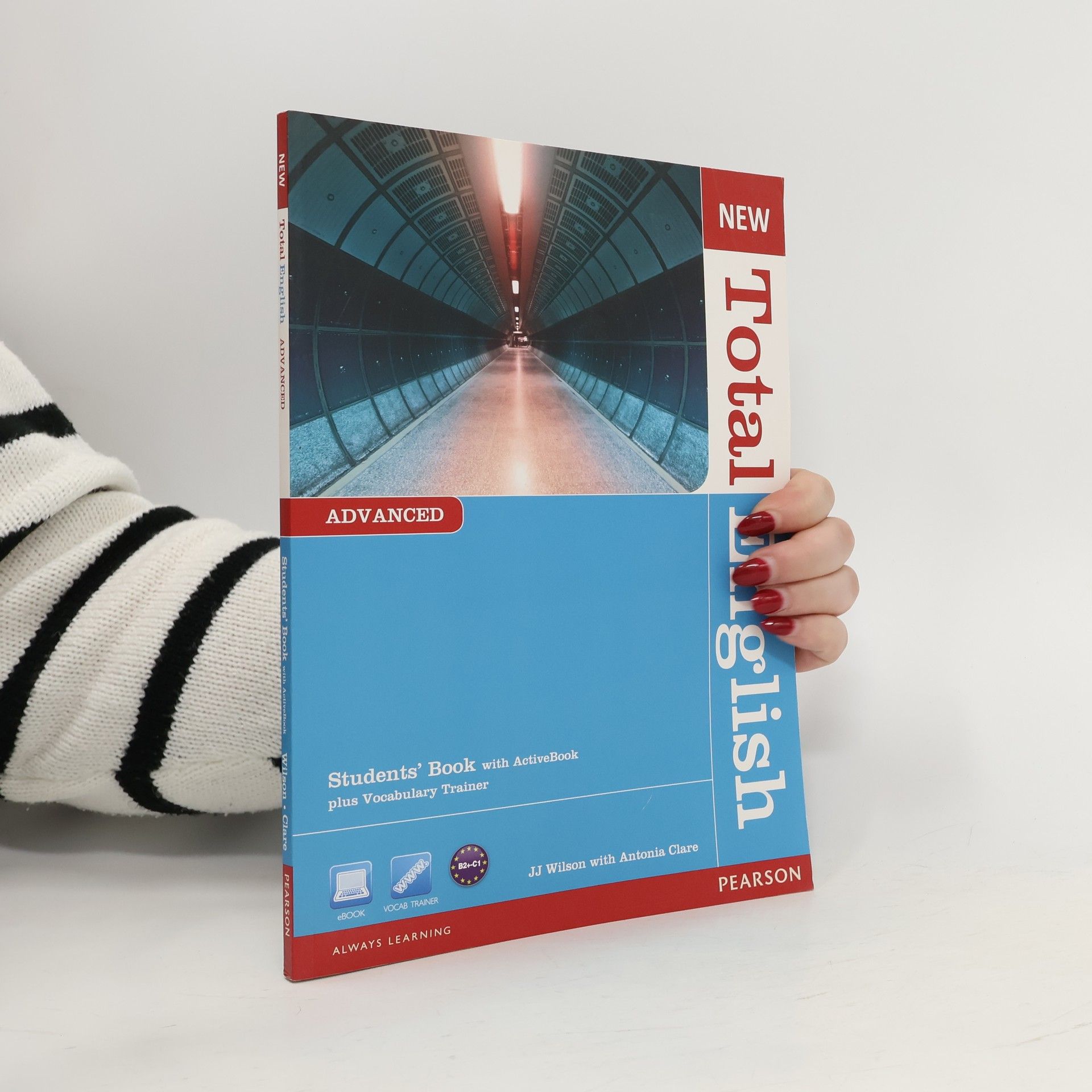 J. J. Wilson New total English. Advanced. Students' book