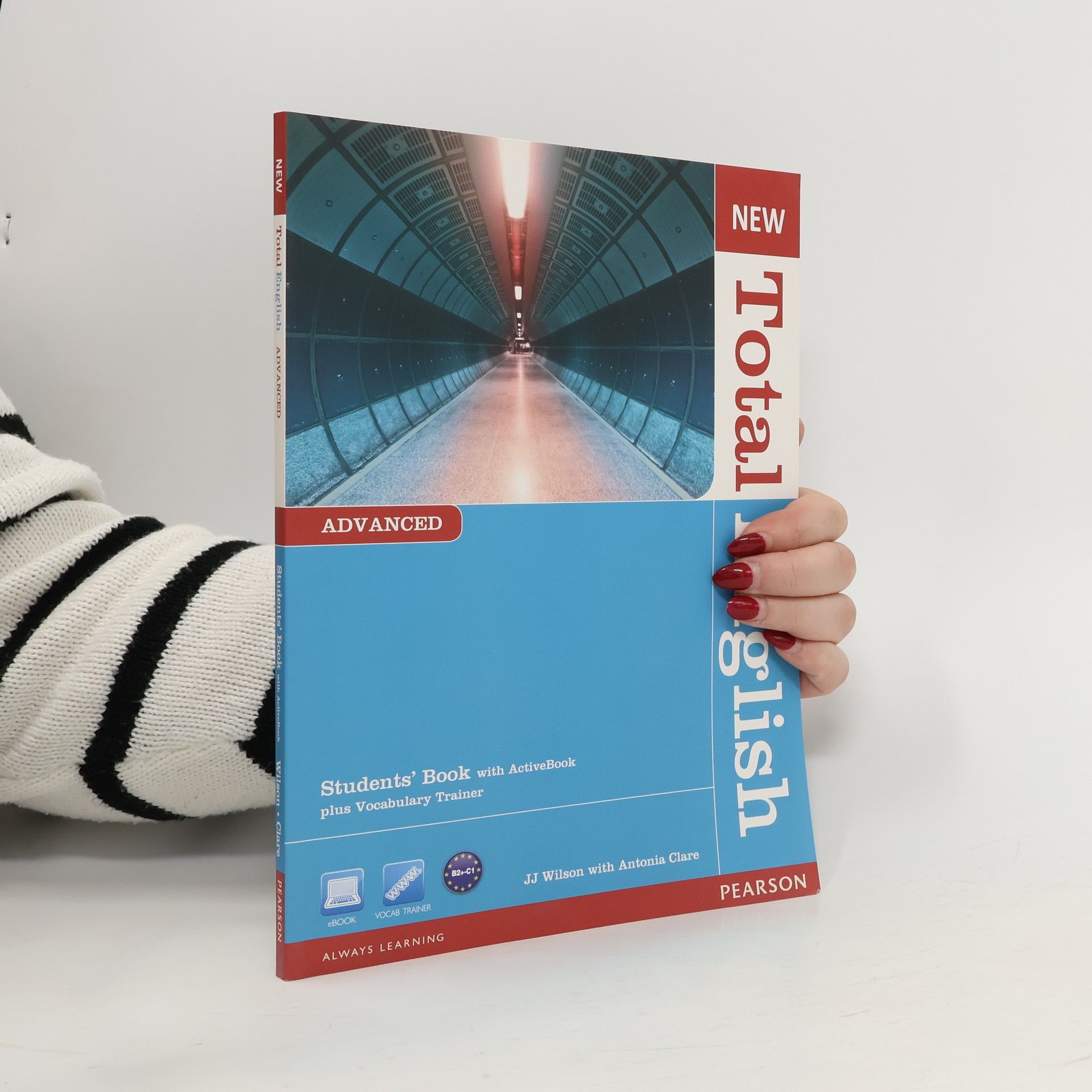 J. J. Amaworo Wilson New total English. Advanced. Students' book