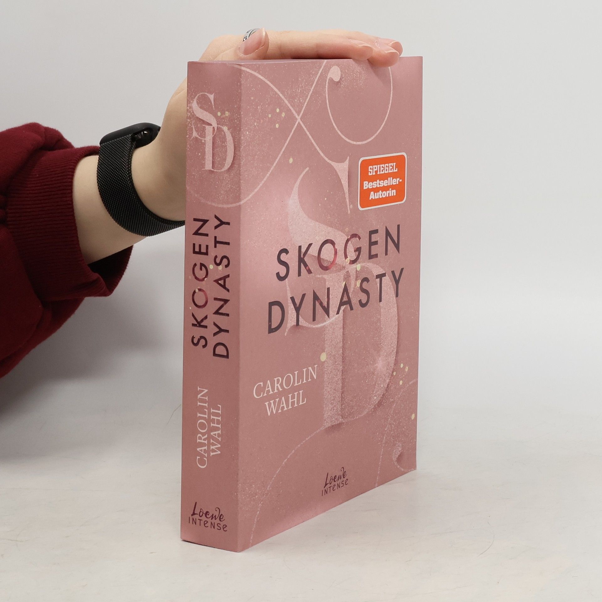 Carolin Wahl Crumbling Hearts 1. Skogen Dynasty