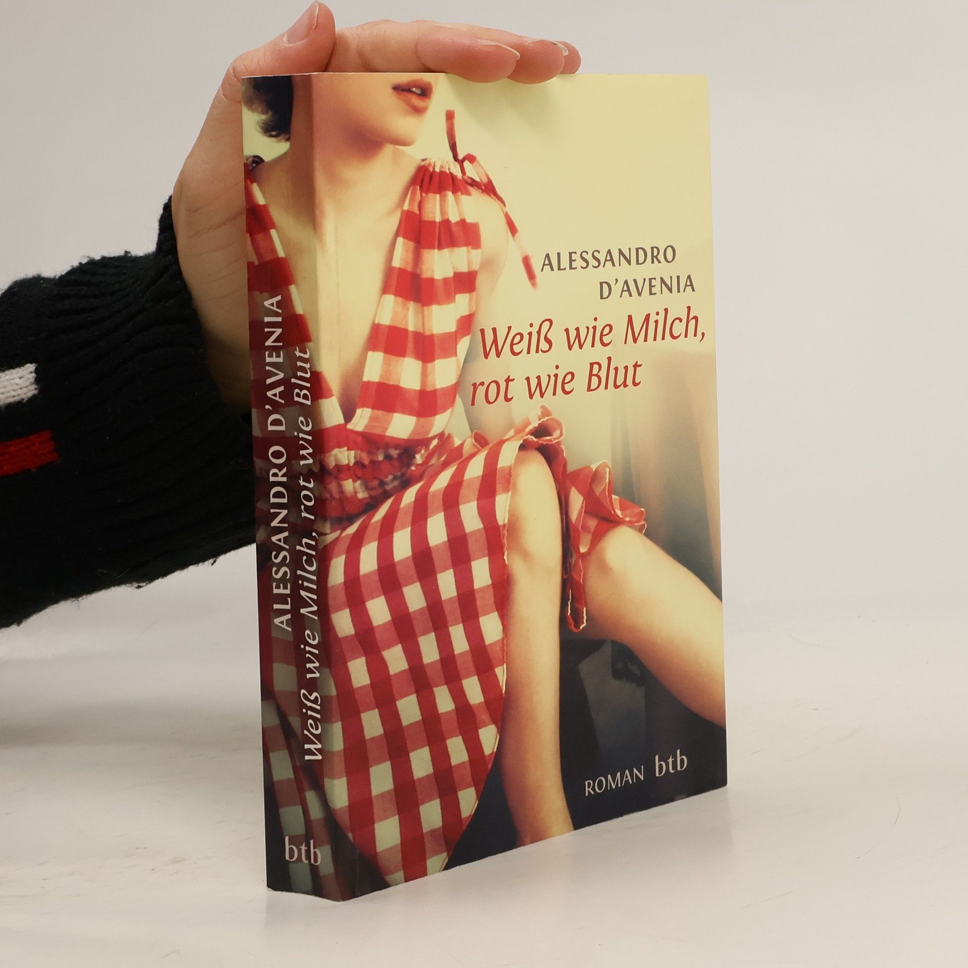 Weiß wie Milch, rot wie Blut