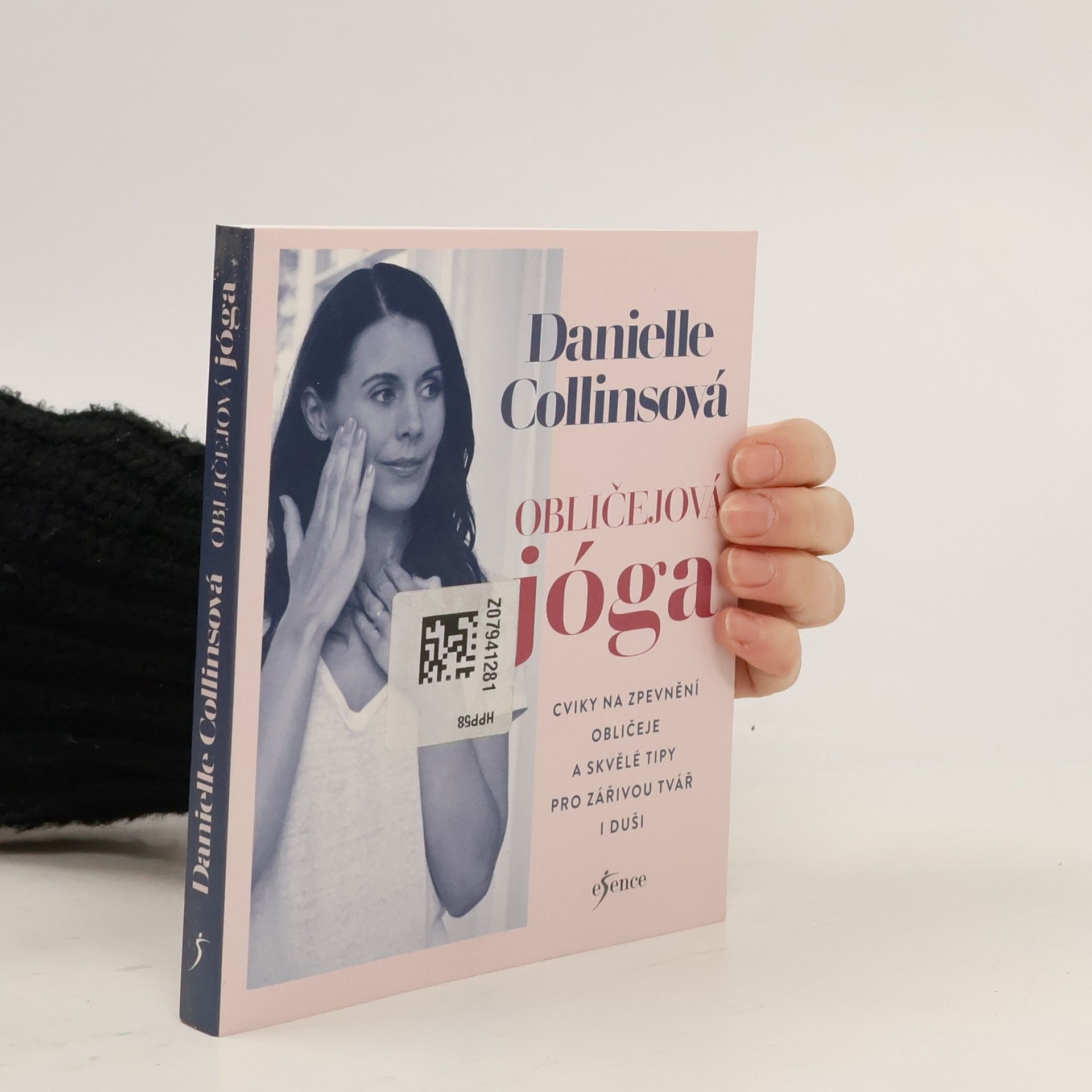 Danielle Collins Obličejová jóga. Cviky na zpevnění obličeje a skvělé tipy pro zářivou tvář i duši