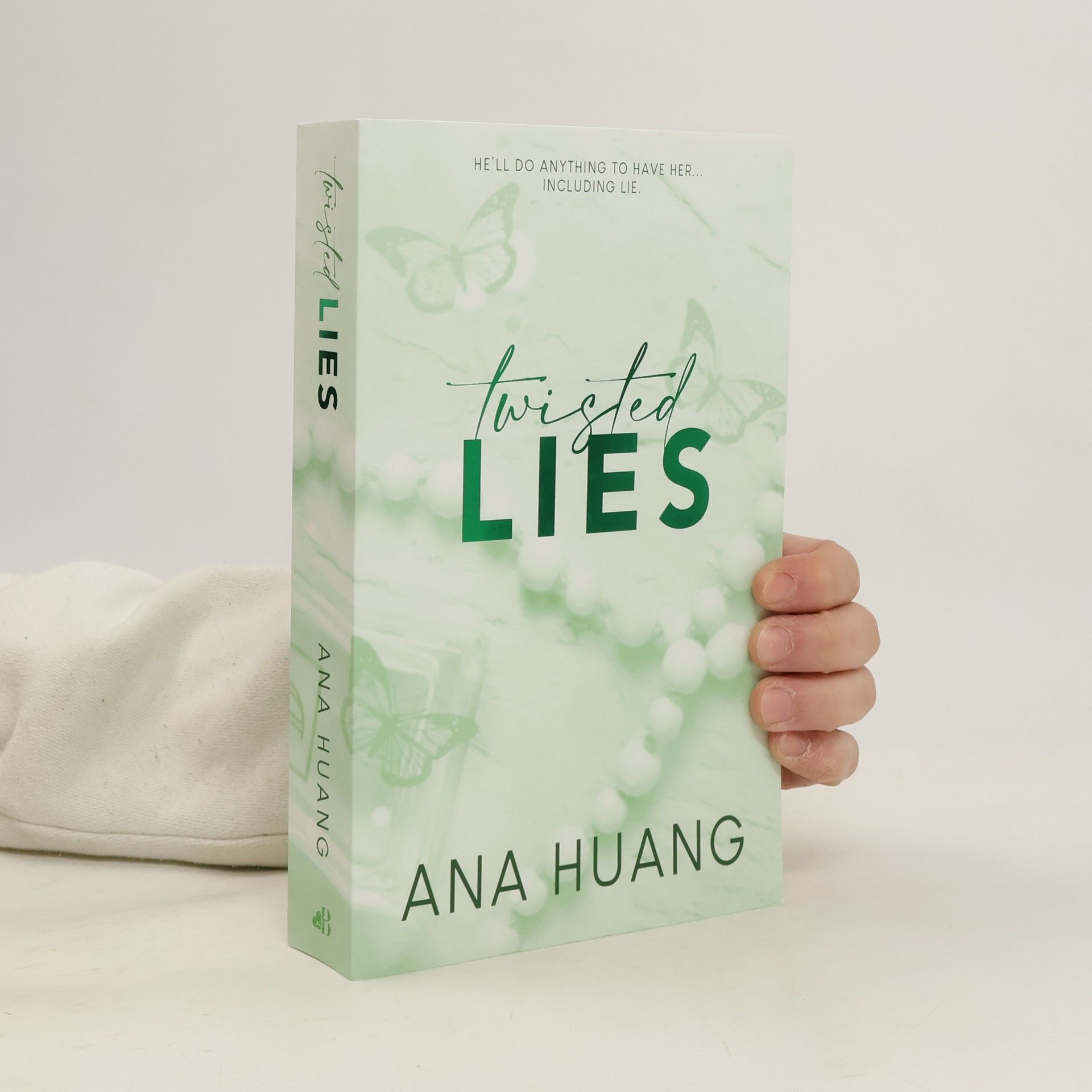 Ana Huang Twisted Lies