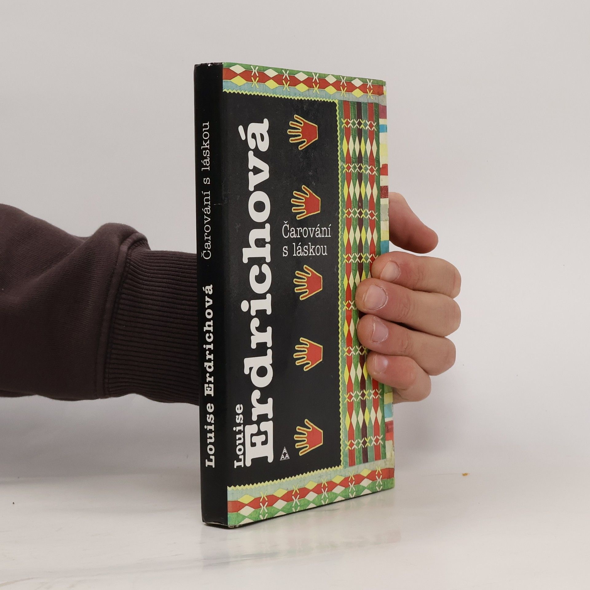 Louise Erdrich Čarování s láskou