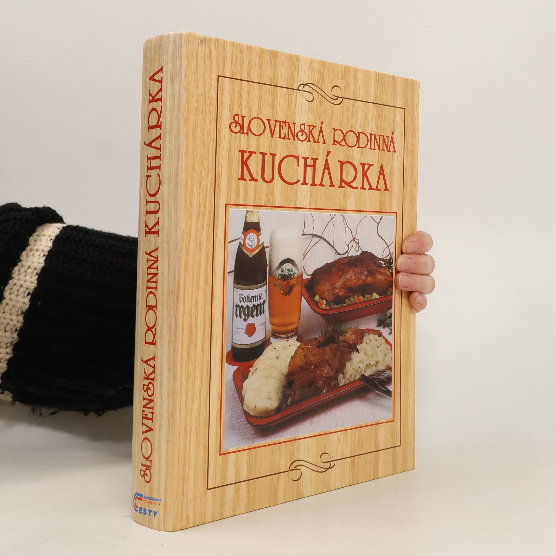 Collectif d'auteurs Slovenská rodinná kuchárka