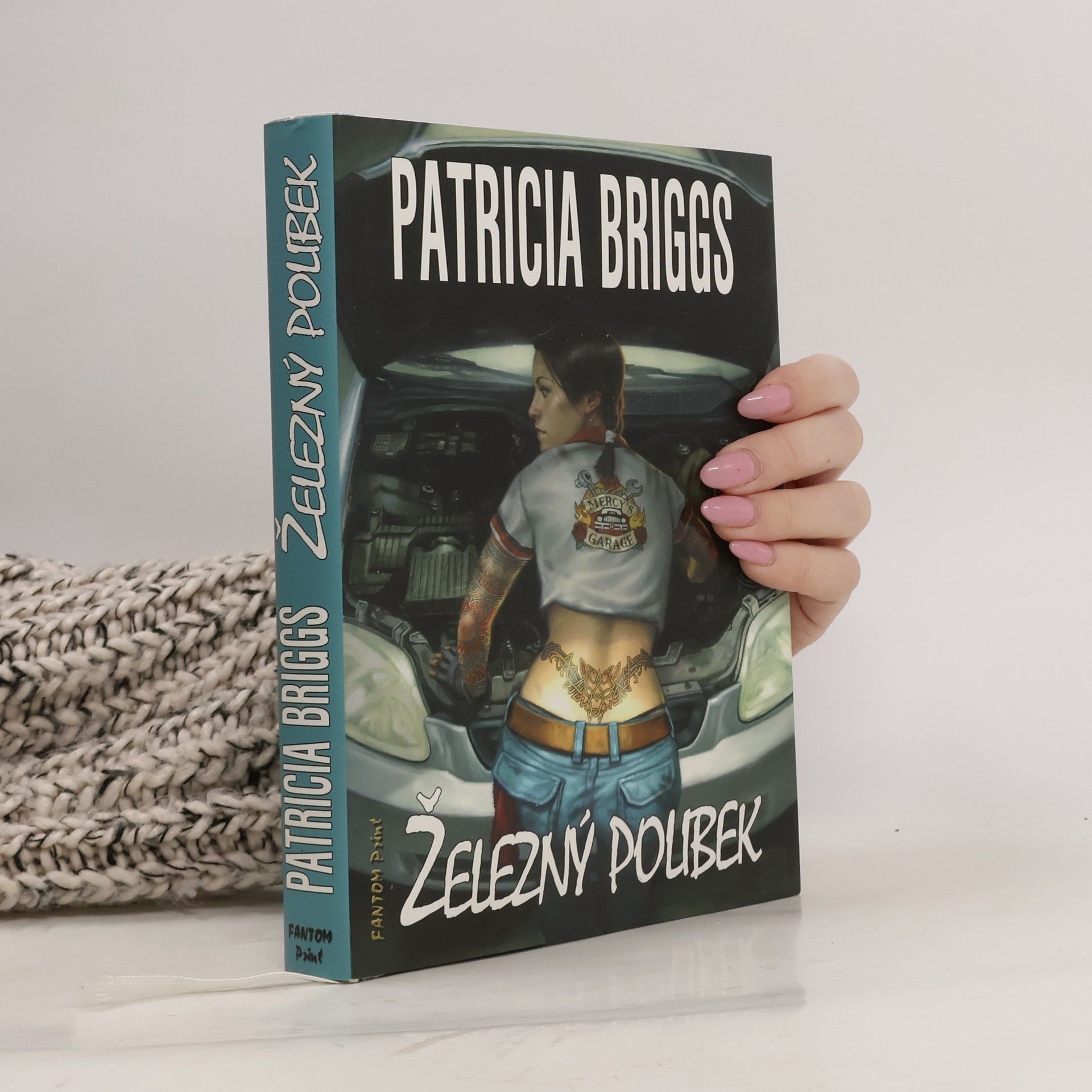Patricia Briggs Železný polibek