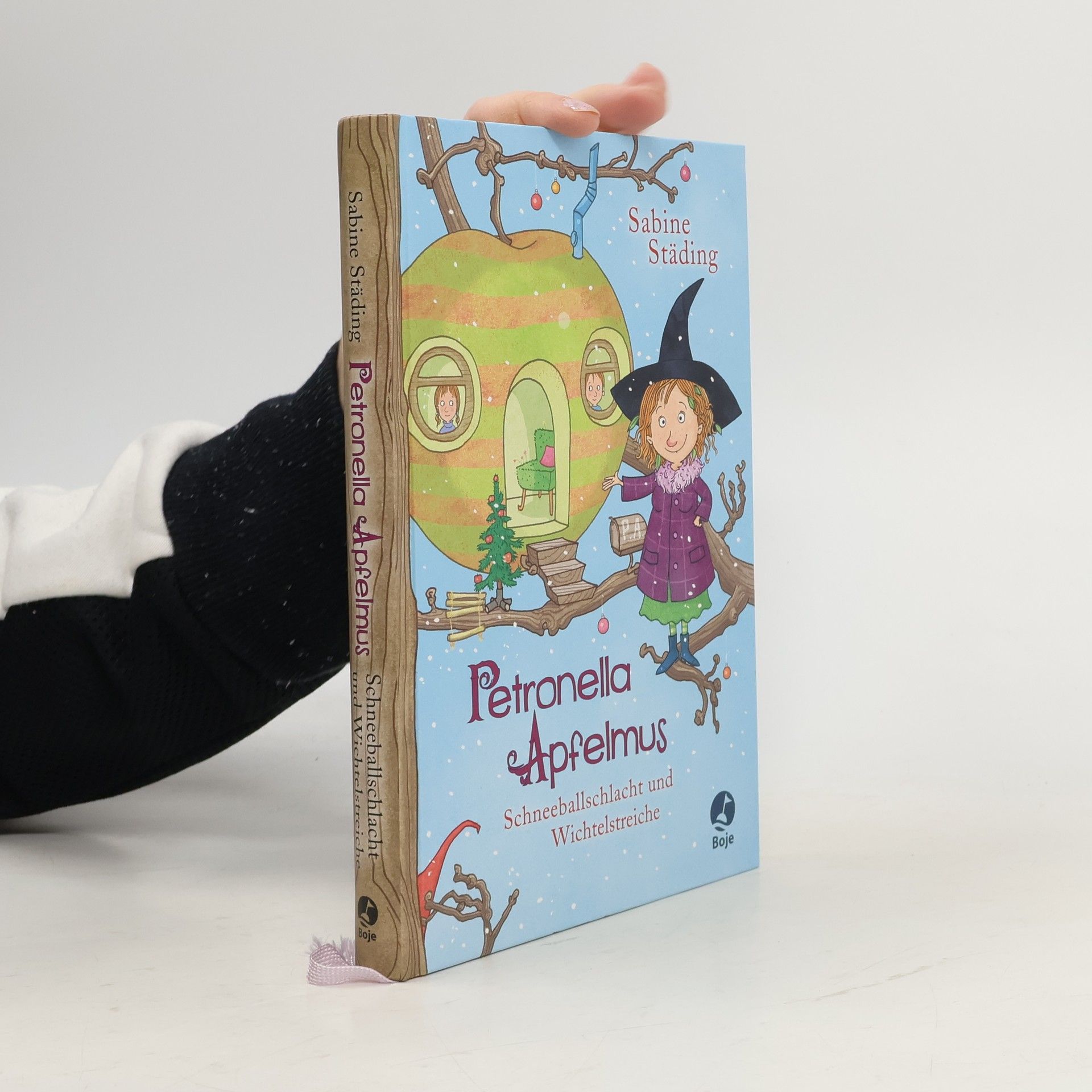 Sabine Städing Petronella Apfelmus - Schneeballschlacht und Wichtelstreiche