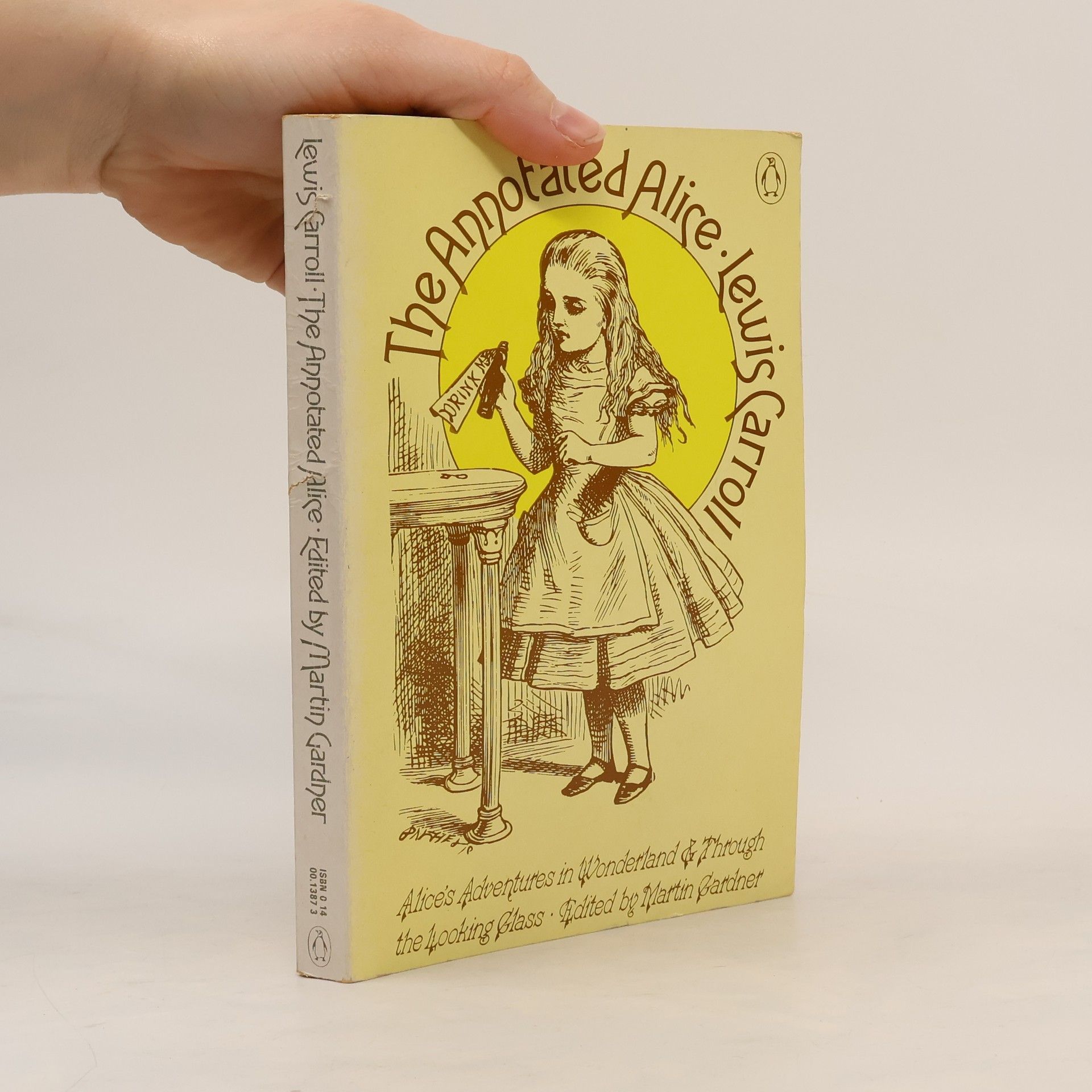 Lewis Carroll The Annotated Alice. Alice's Adventures in Wonderland