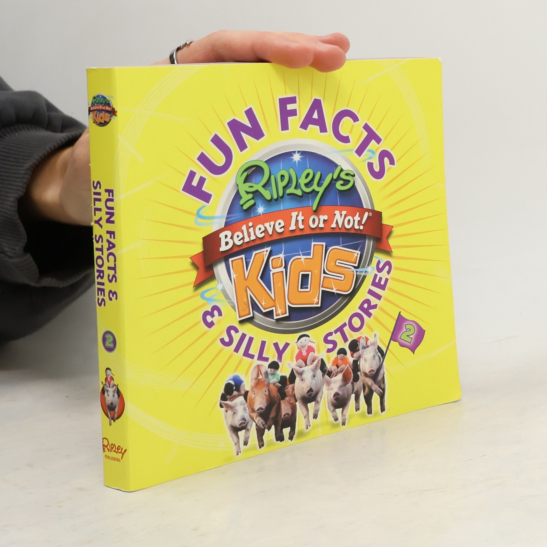 Ripley's Fun Facts & Silly Stories 2