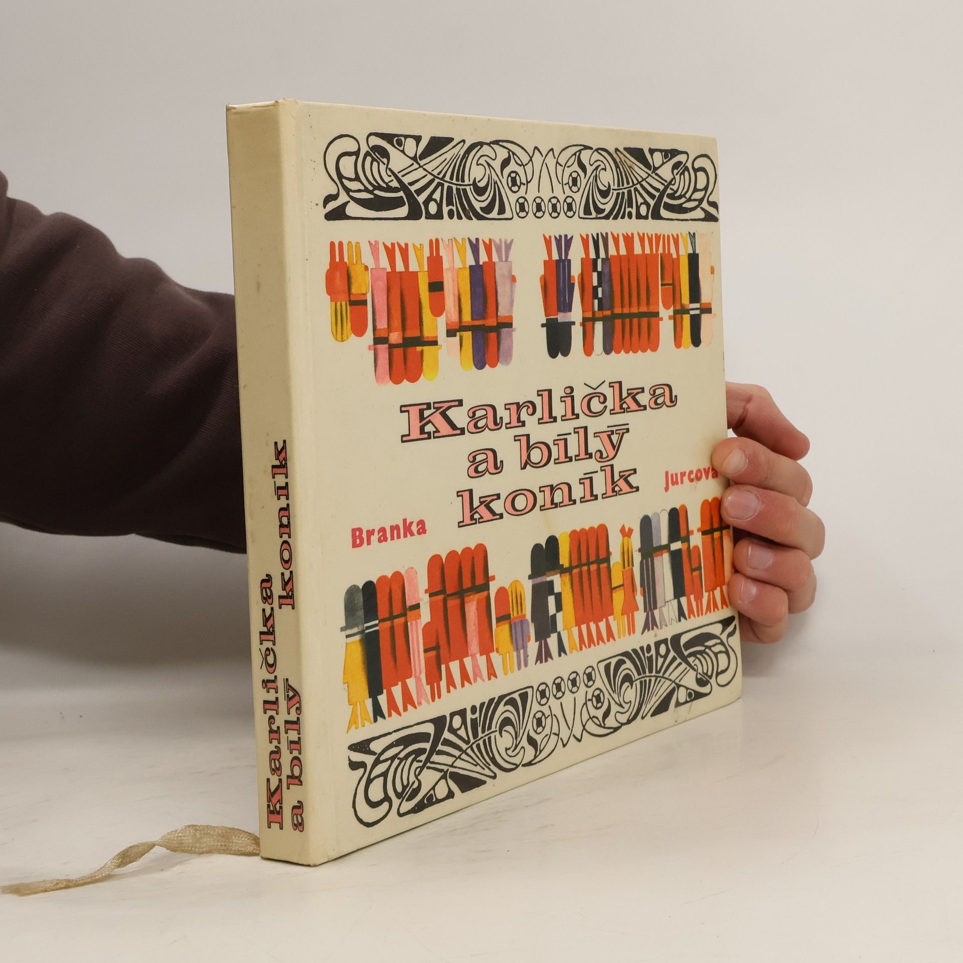 Branka Jurca Karlička a bílý koník. Pro malé čtenáře