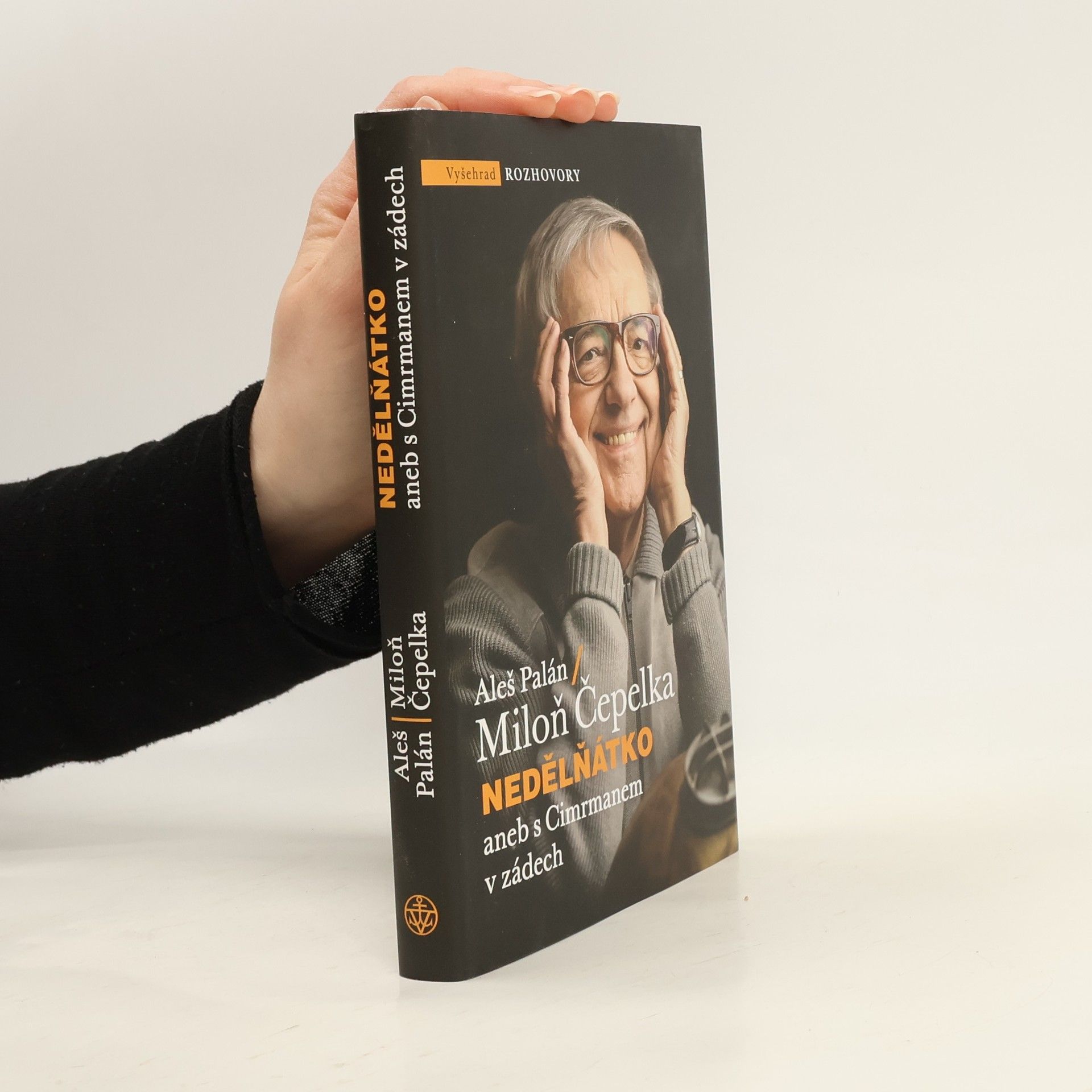 Nedělňátko aneb S Cimrmanem v zádech