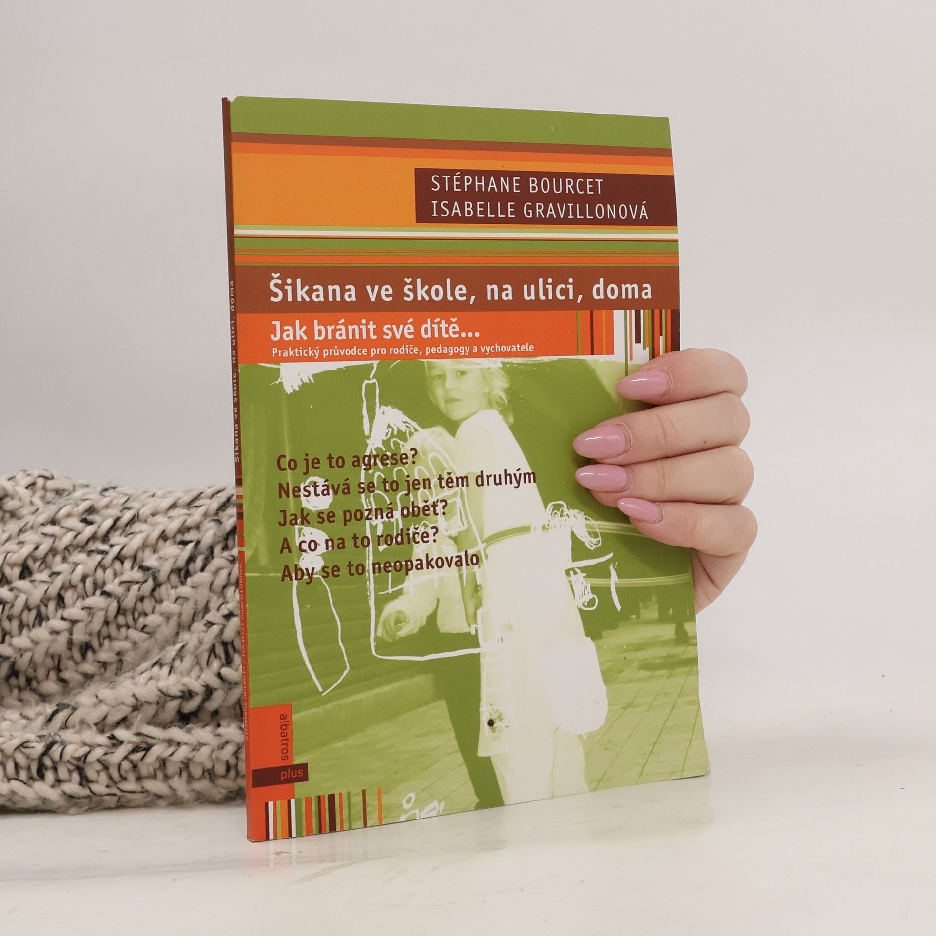 Šikana ve škole, na ulici, doma