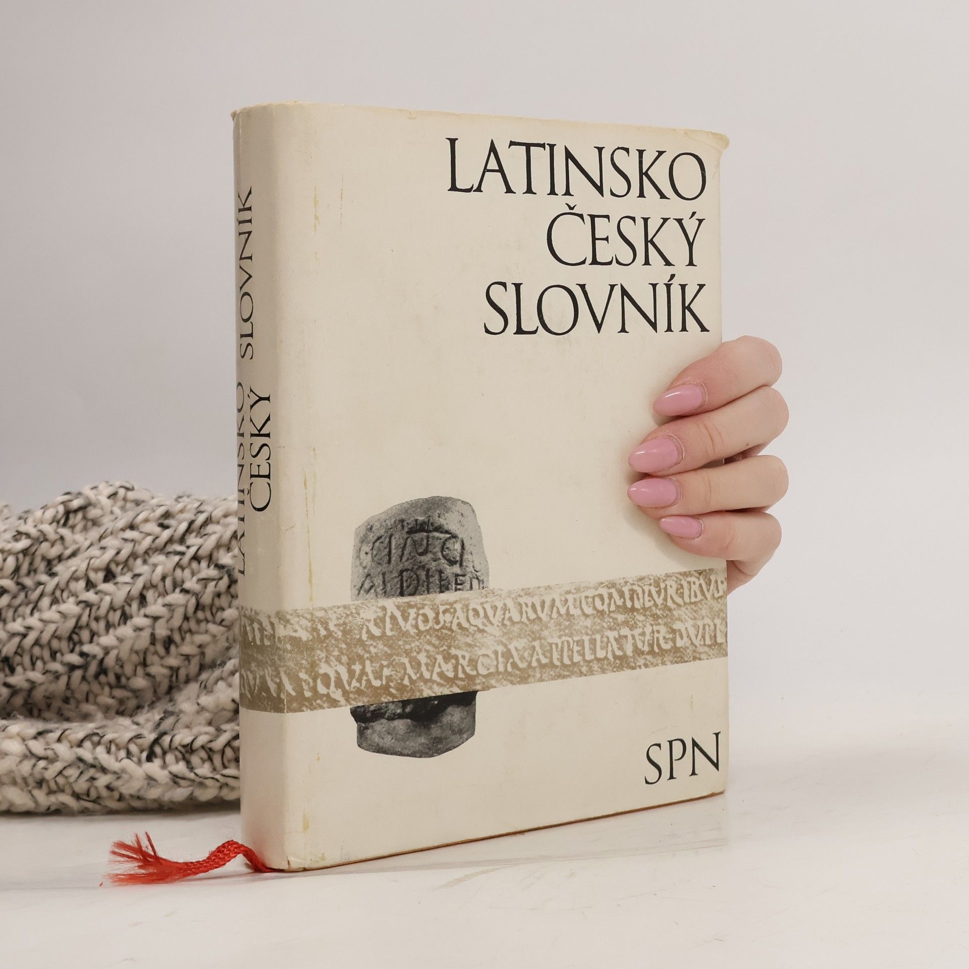 Kolektív autorov Latinsko-český slovník