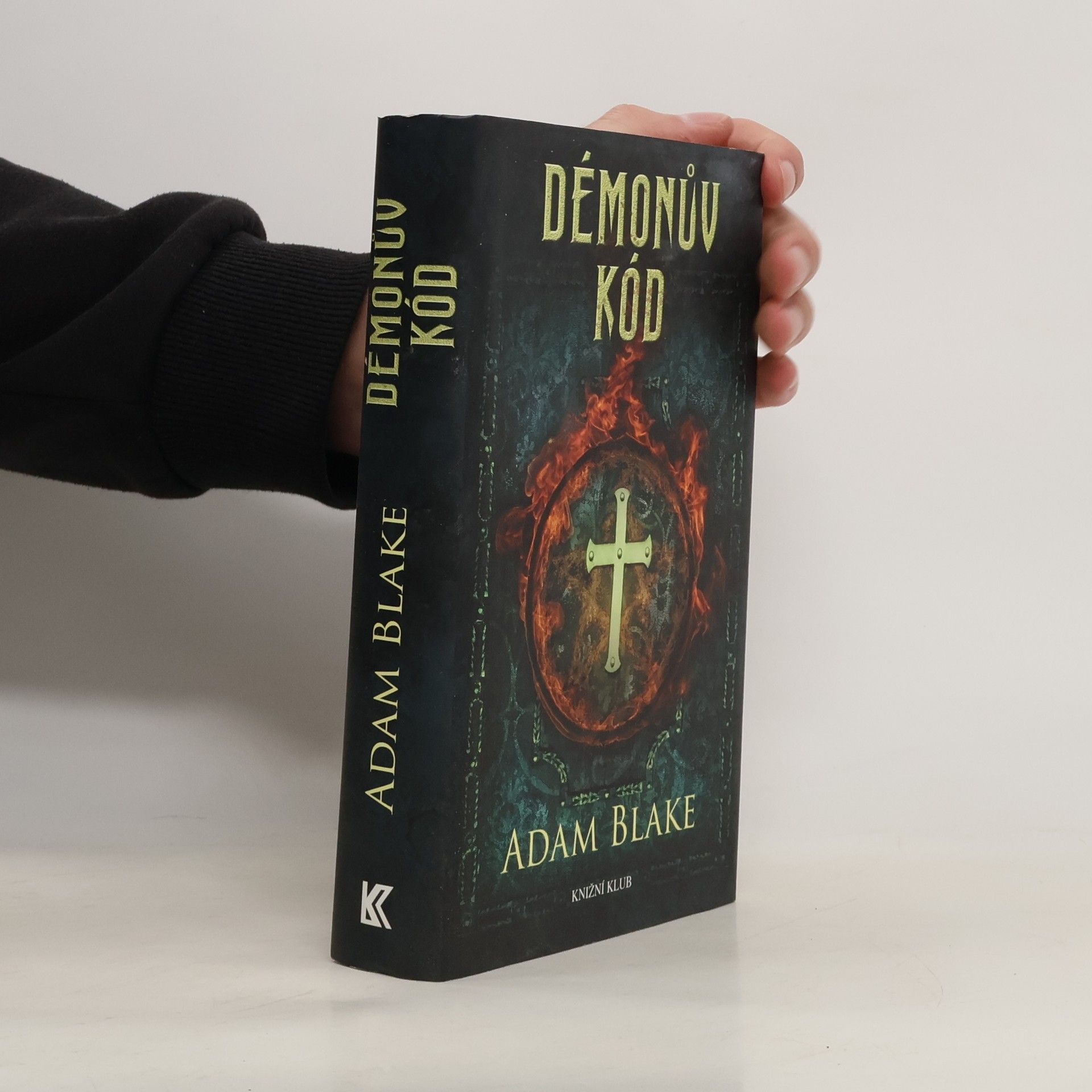 M. R. Carey Démonův kód