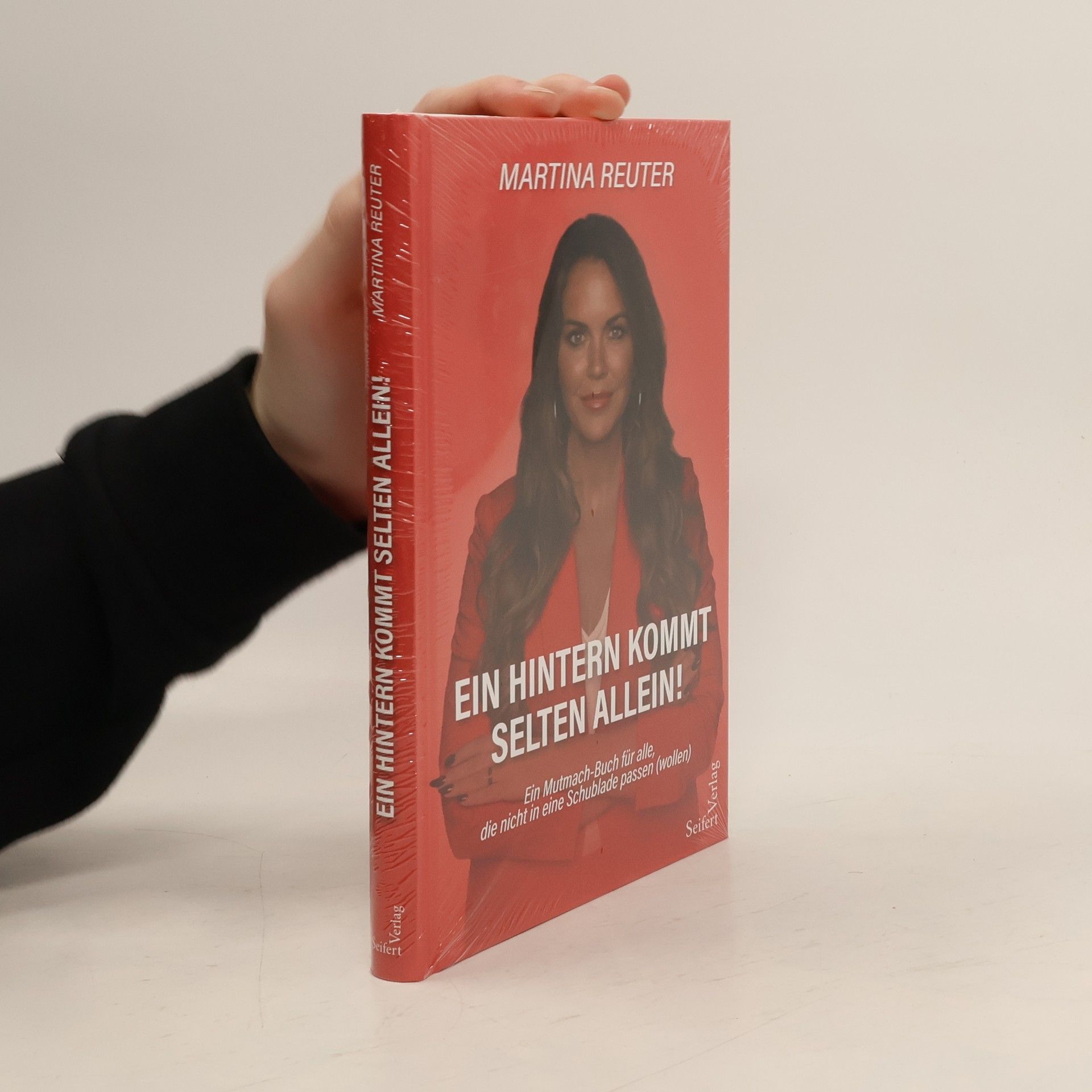 Martina Reuter Ein Hintern kommt selten allein