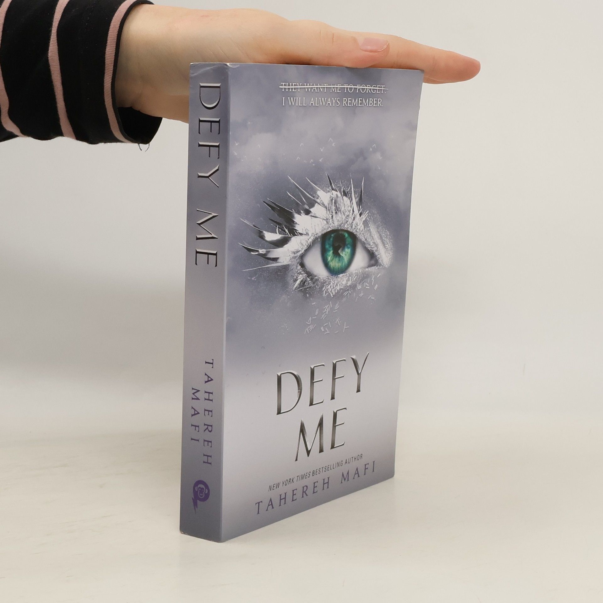 Тагере Мафі Defy me