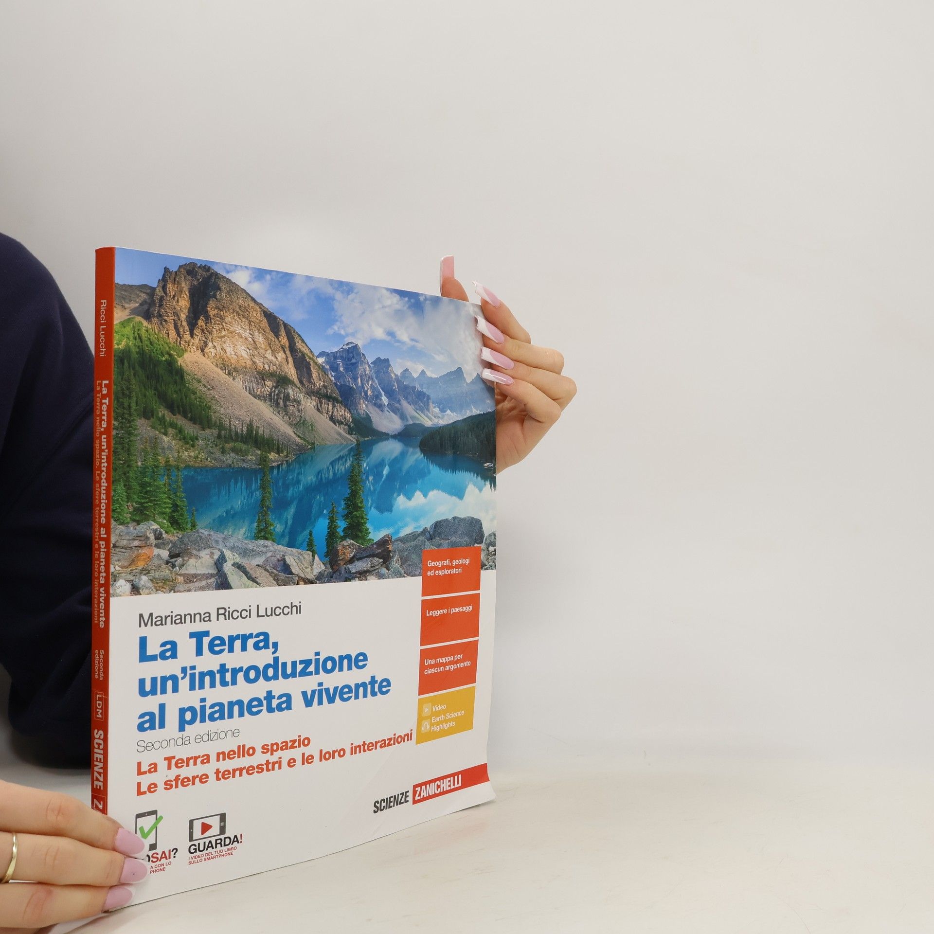 Marianna Ricci Lucchi La Terra, un'introduzione al pianeta vivente