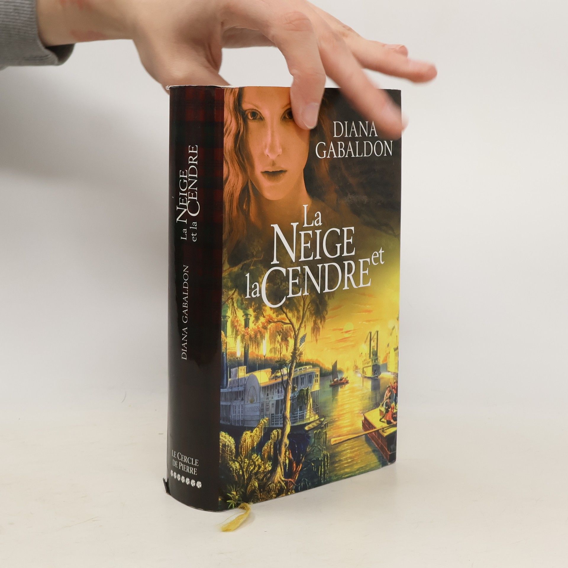 La neige et la cendre