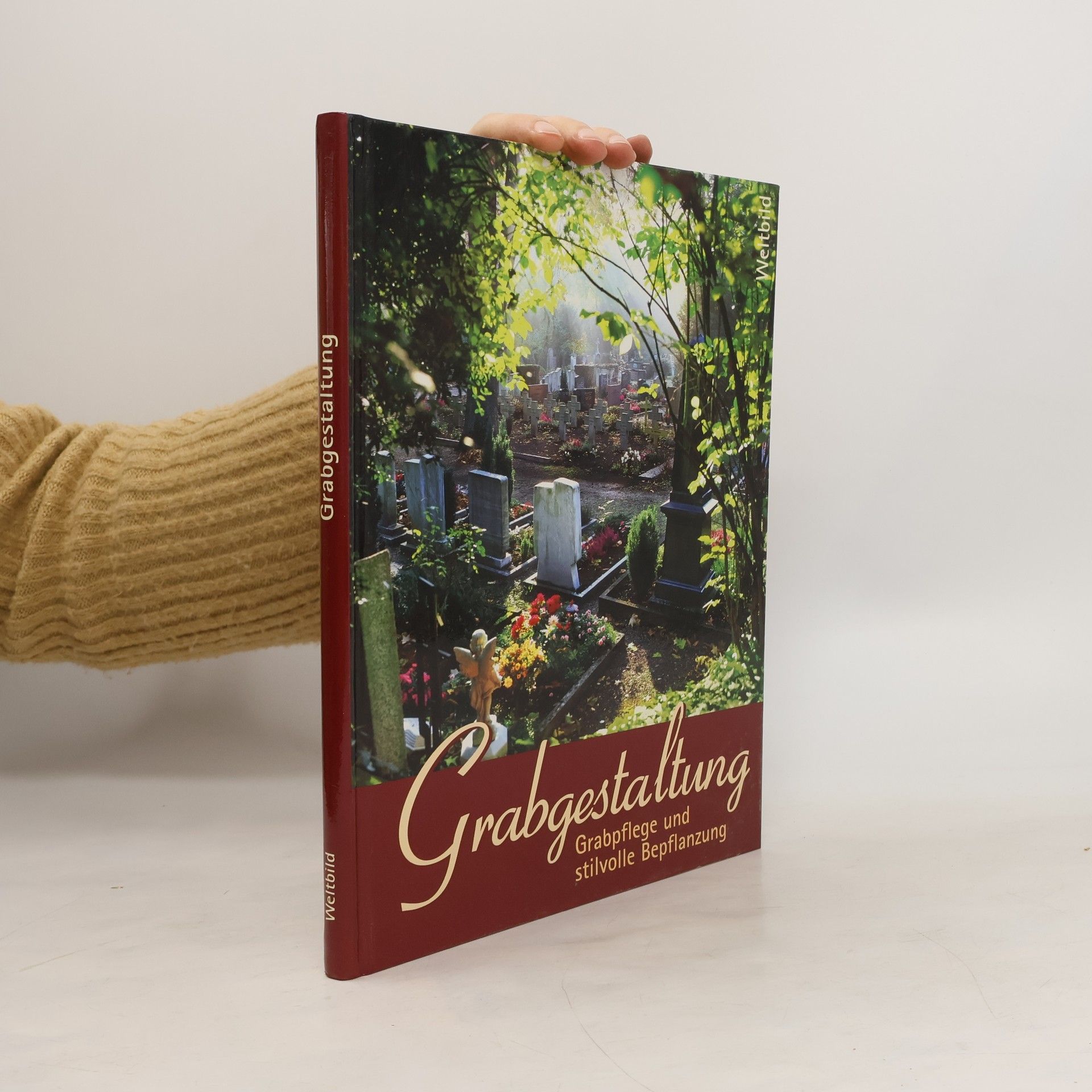 Christine James Grabgestaltung