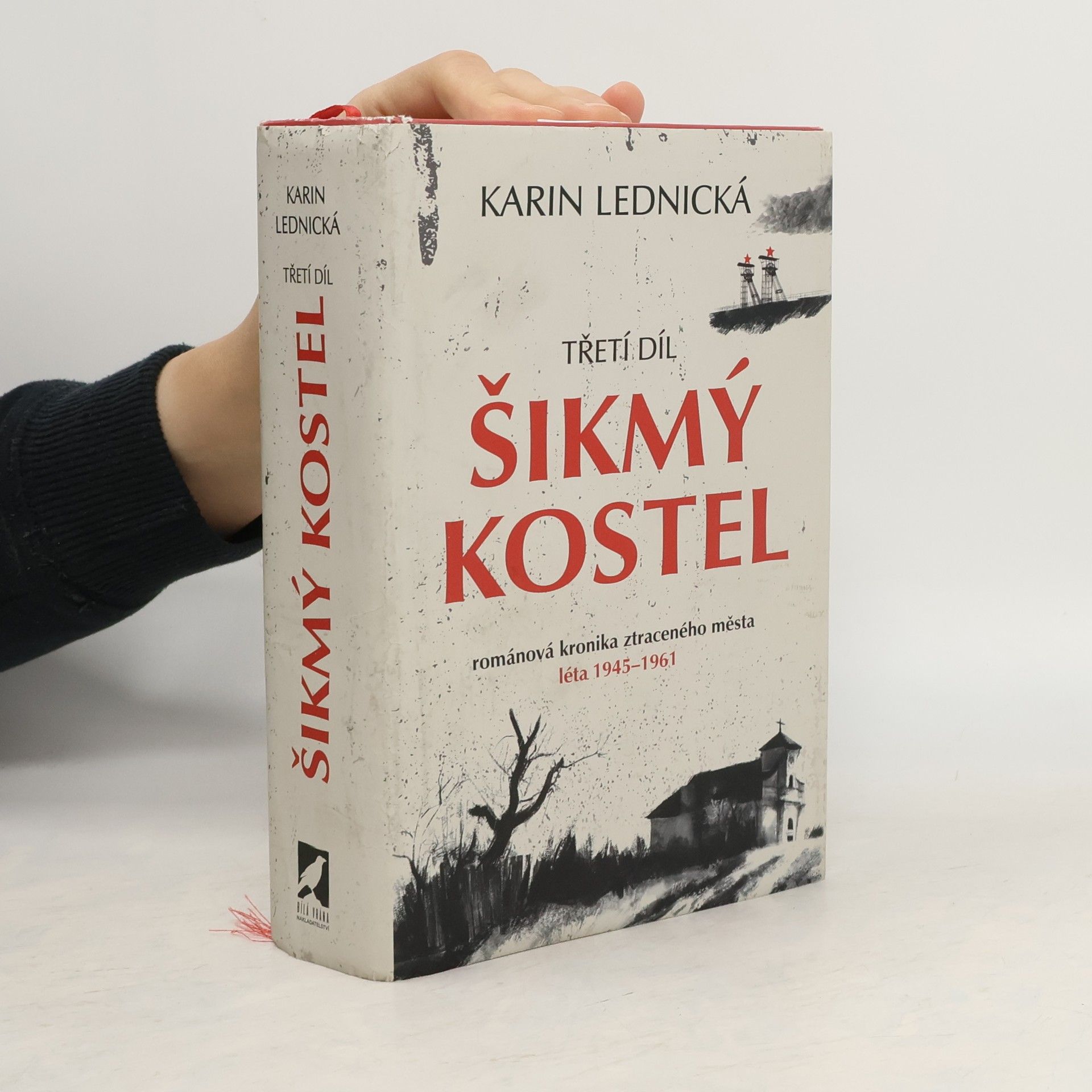 Karin Lednická Šikmý kostel 3