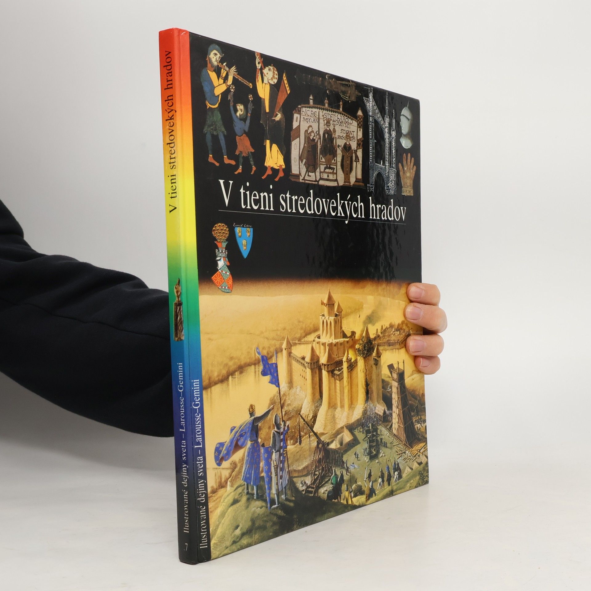 V tieni stredovekých hradov