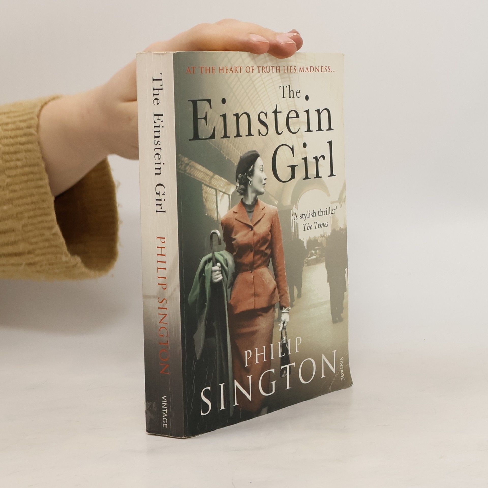 Philip Sington The Einstein girl