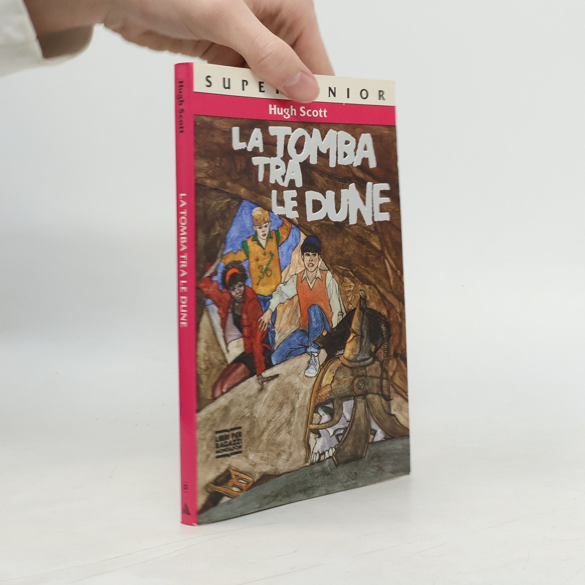 Superjunior nero - 33: La tomba tra le dune