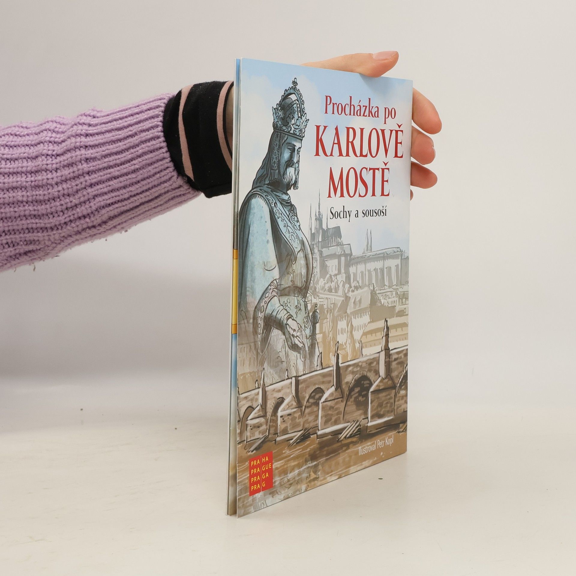 Petr Kopl Procházka po Karlově mostě