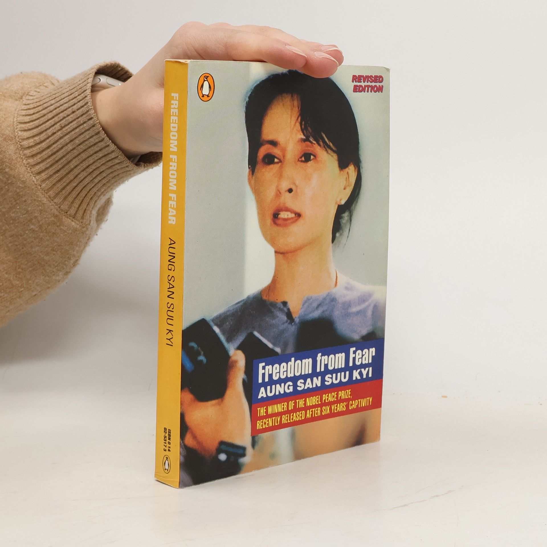 Freedom from Fear and Other Writings. Forew. by Vaclav Havel and Desmond Tutu