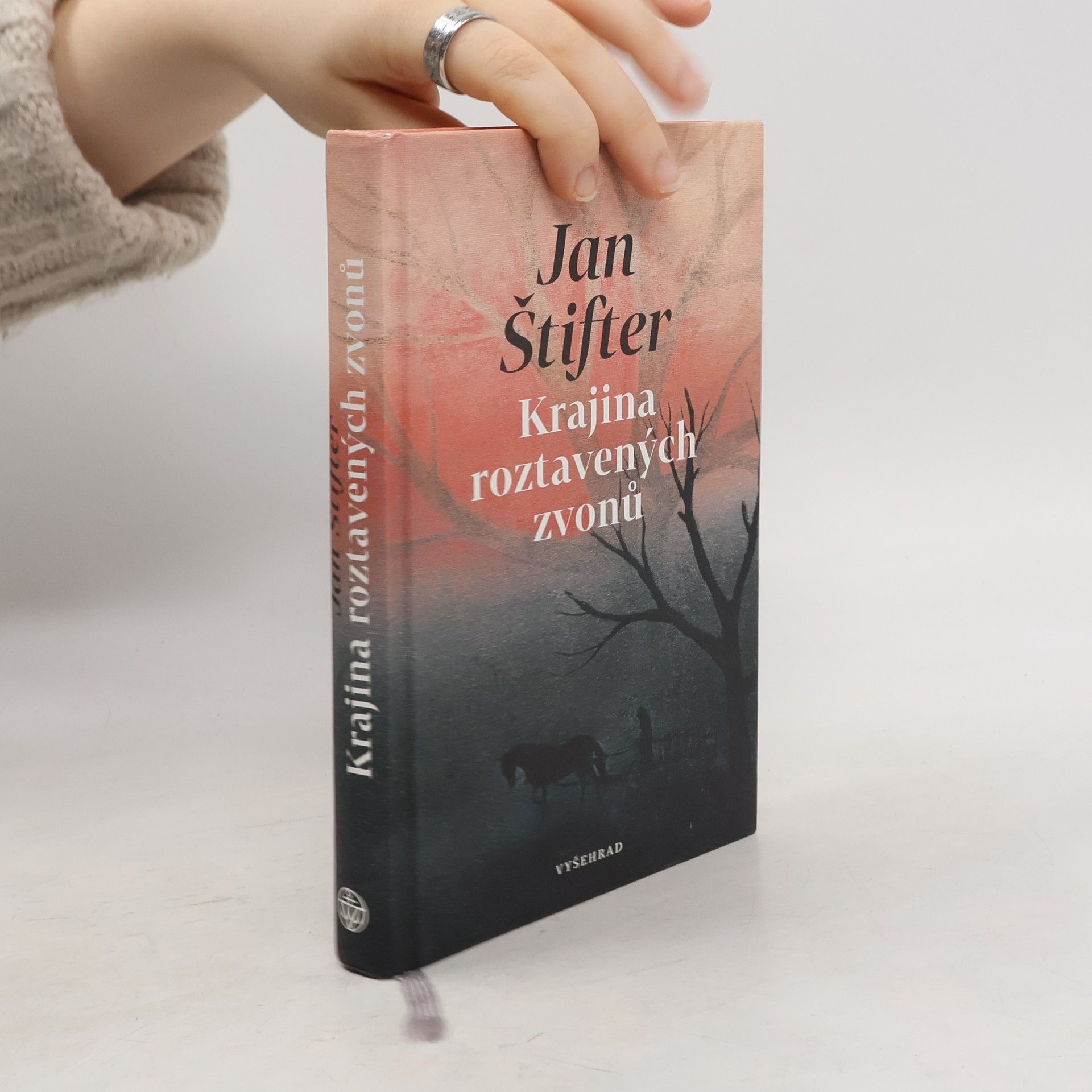 Jan Štifter Krajina roztavených zvonů