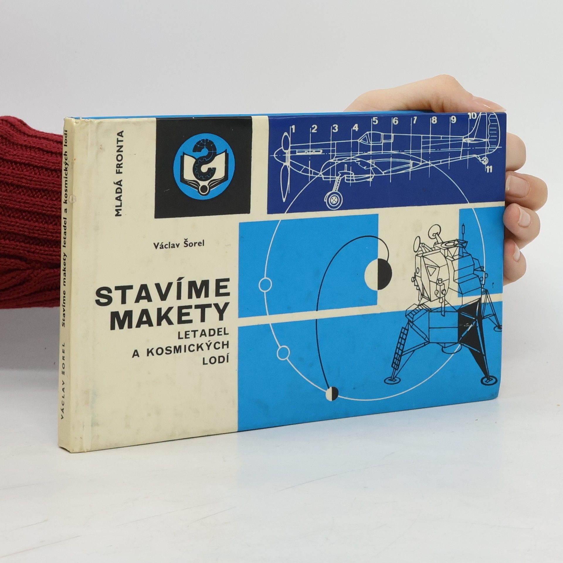 Stavíme makety letadel a kosmických lodí