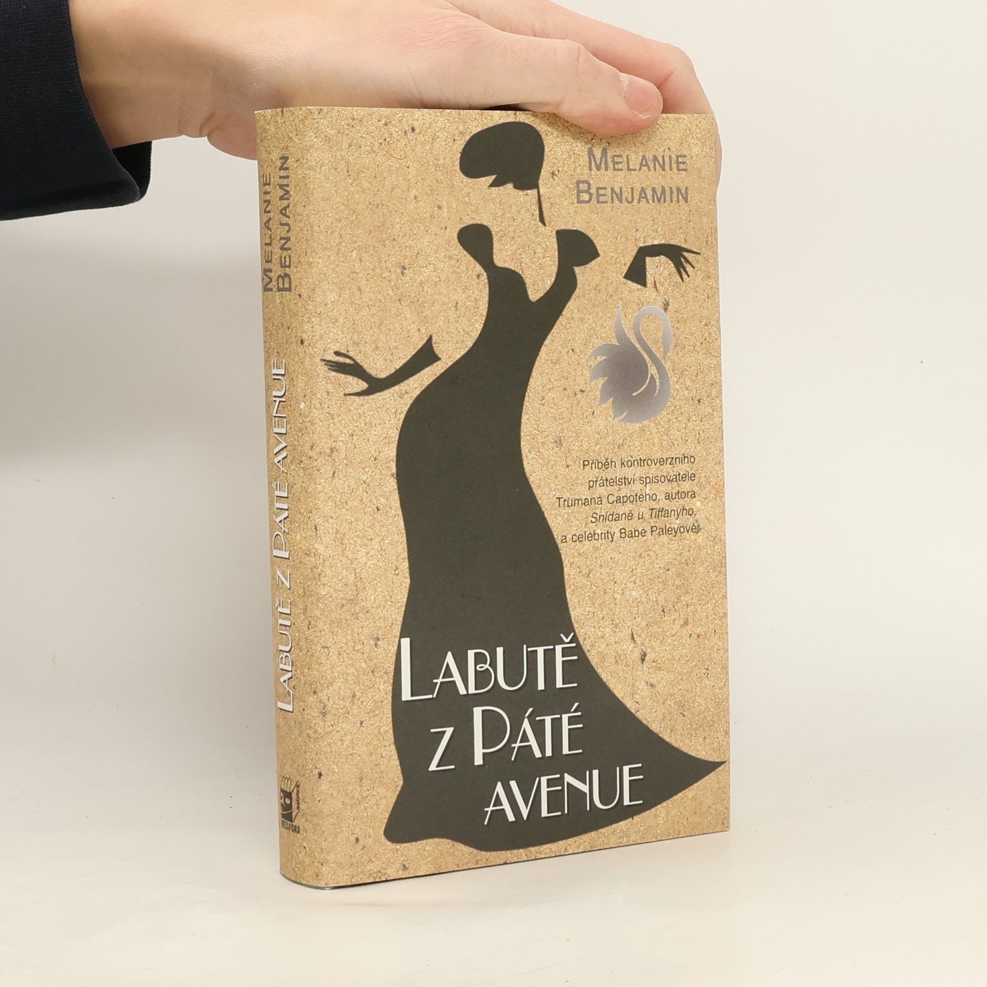 Melanie Benjamin Labutě z Páté avenue