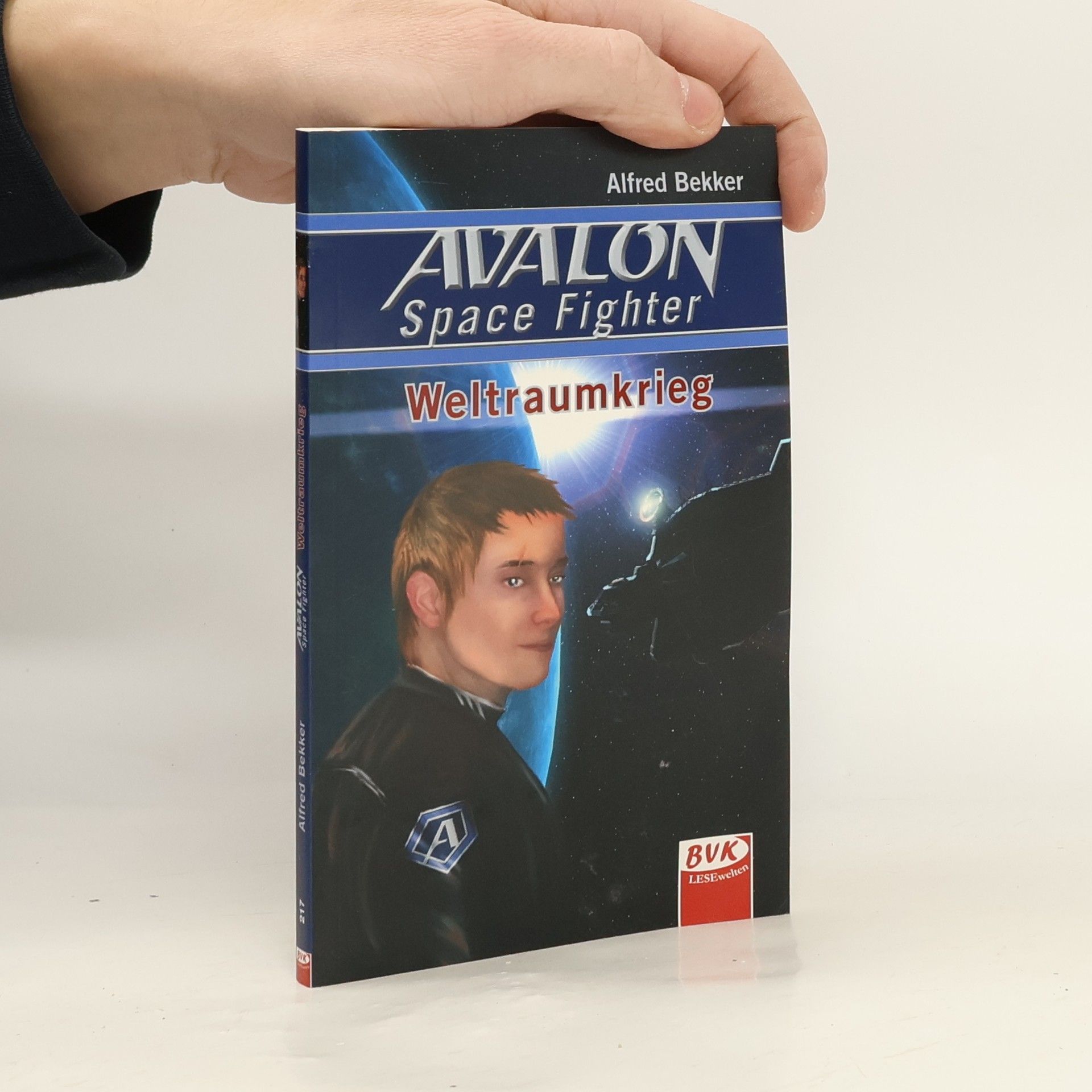 Leslie Garber AVALON Space Fighter - Weltraumkrieg