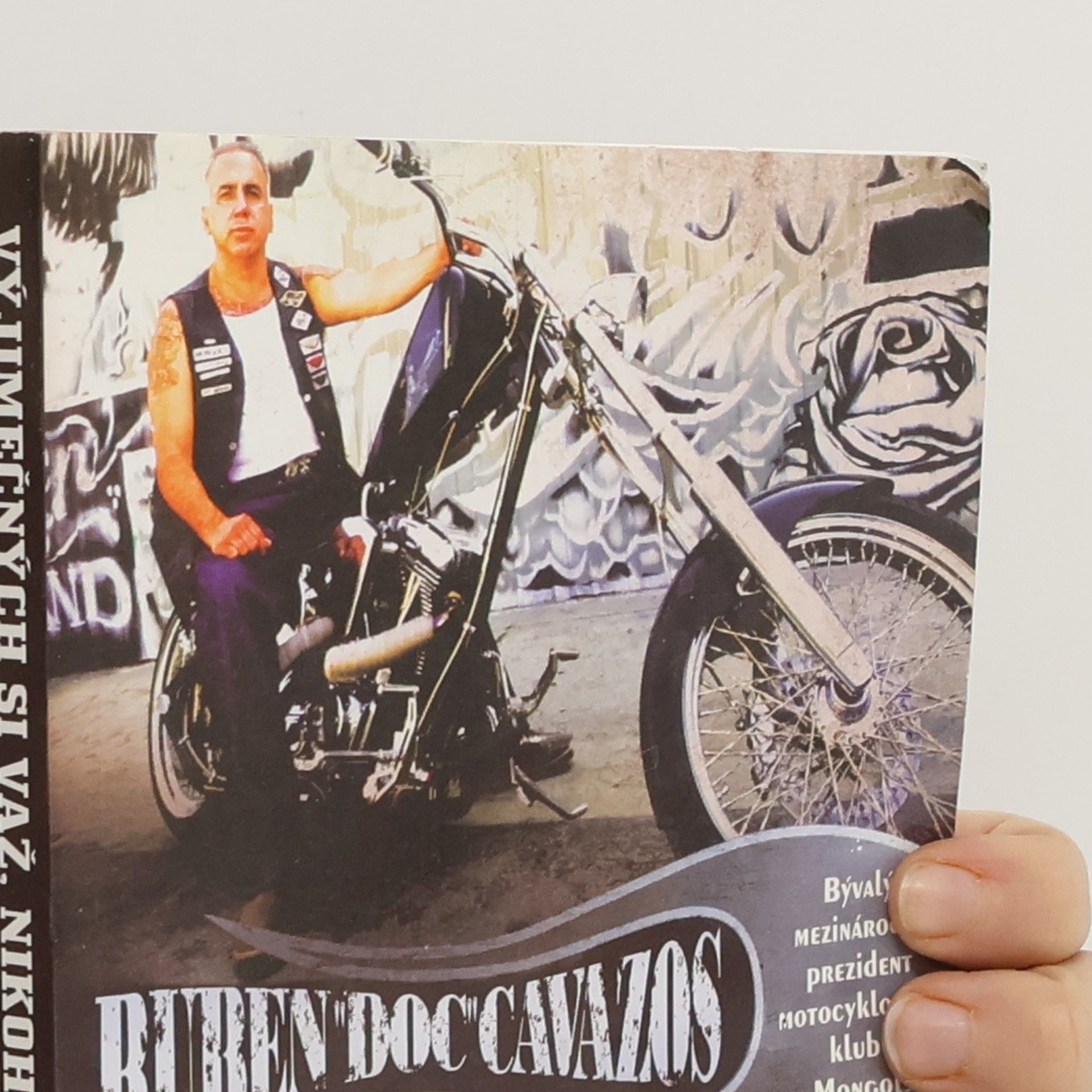 Ruben Cavazos Vyjímečných si važ, nikoho se neboj