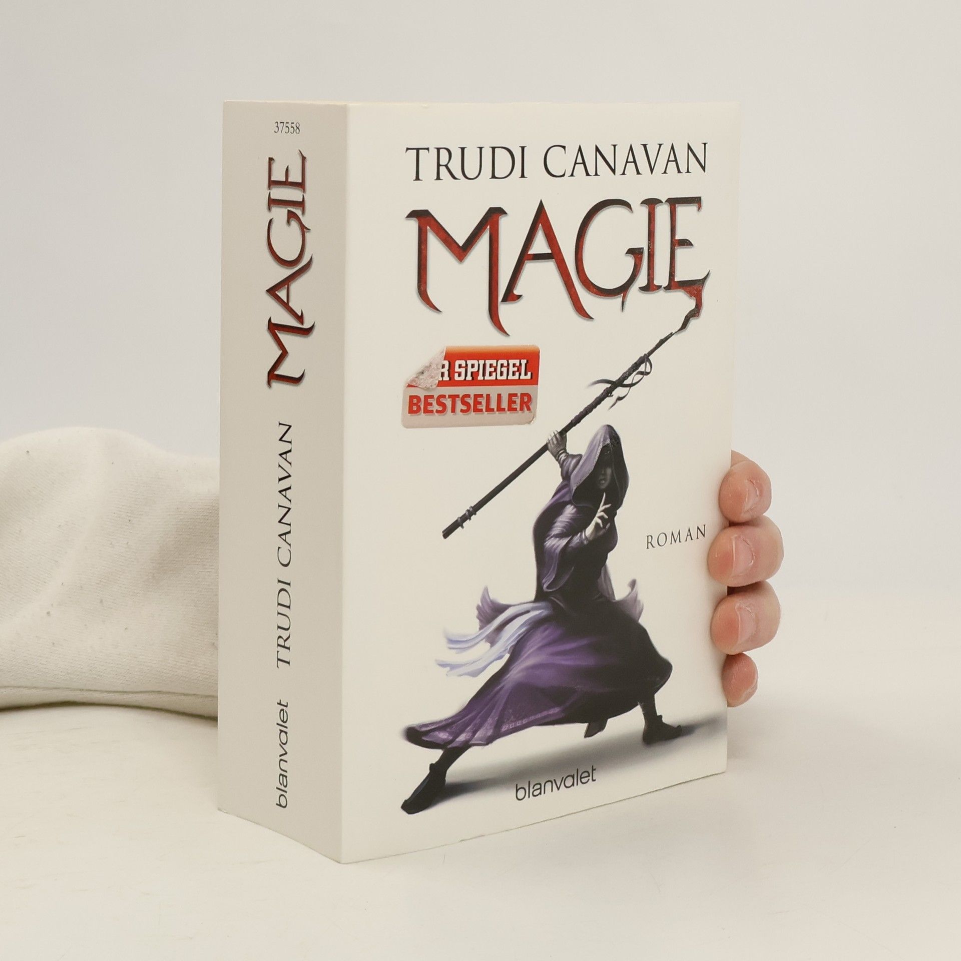 Trudi Canavan Magie