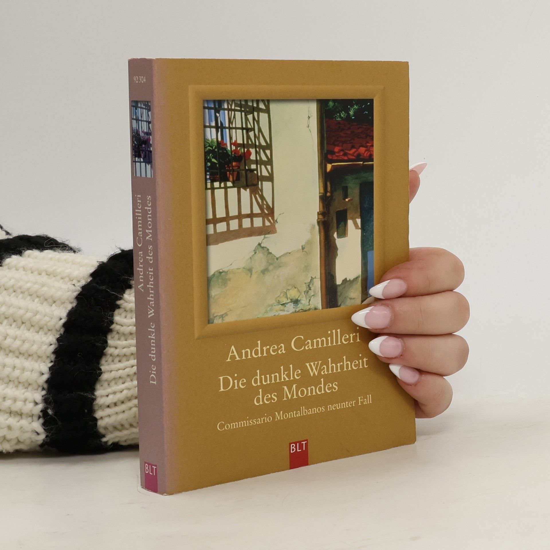 Andrea Camilleri Die dunkle Wahrheit des Mondes