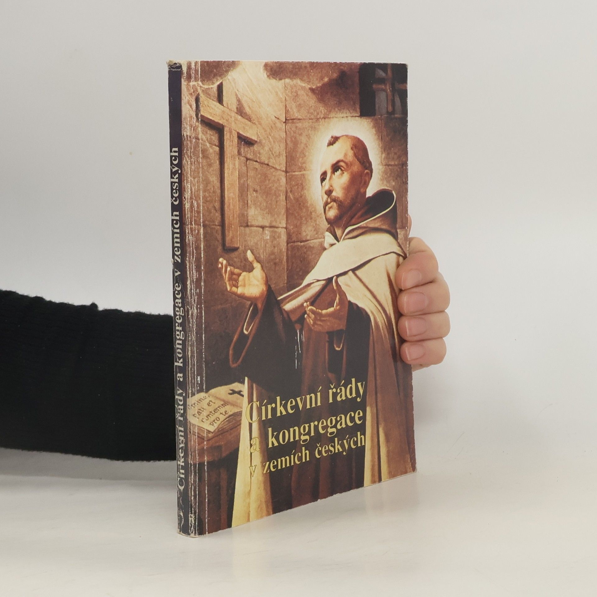 Církevní řády a kongregace v zemích českých