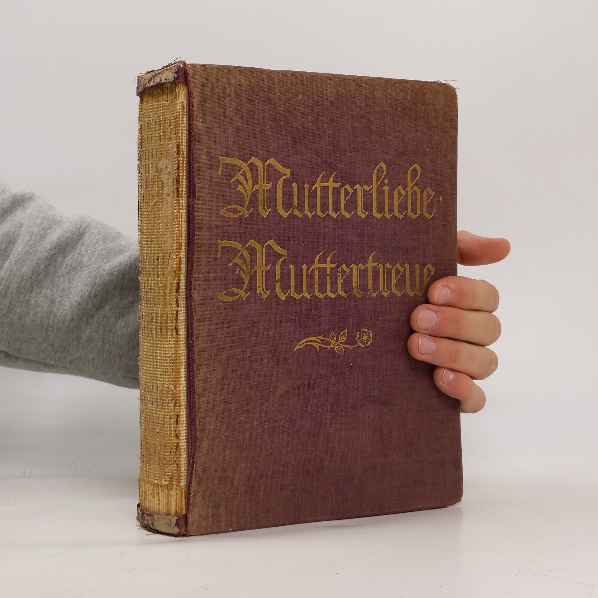 Mutterliebe, Muttertreue