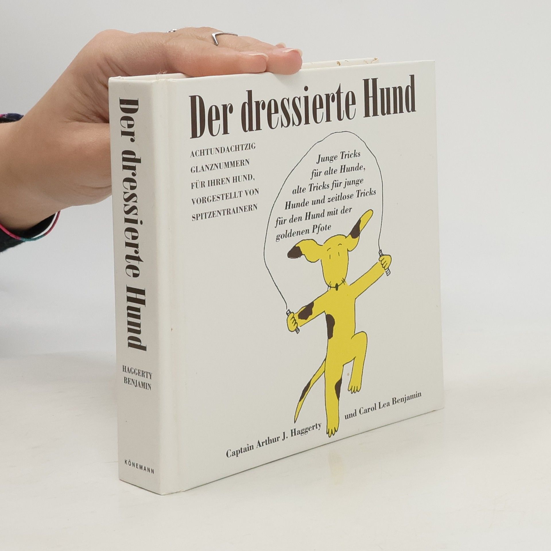 Der dressierte Hund