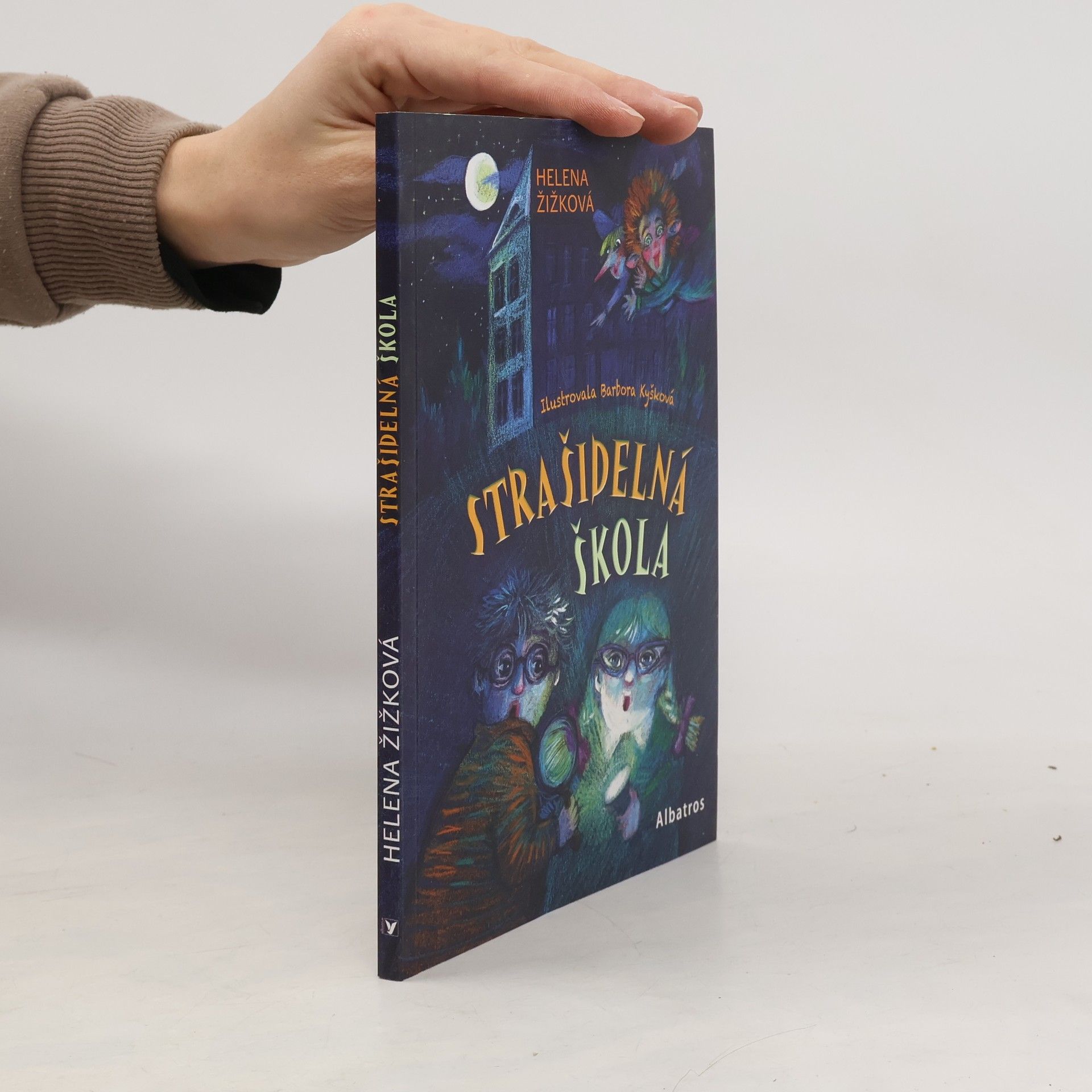 Strašidelná škola