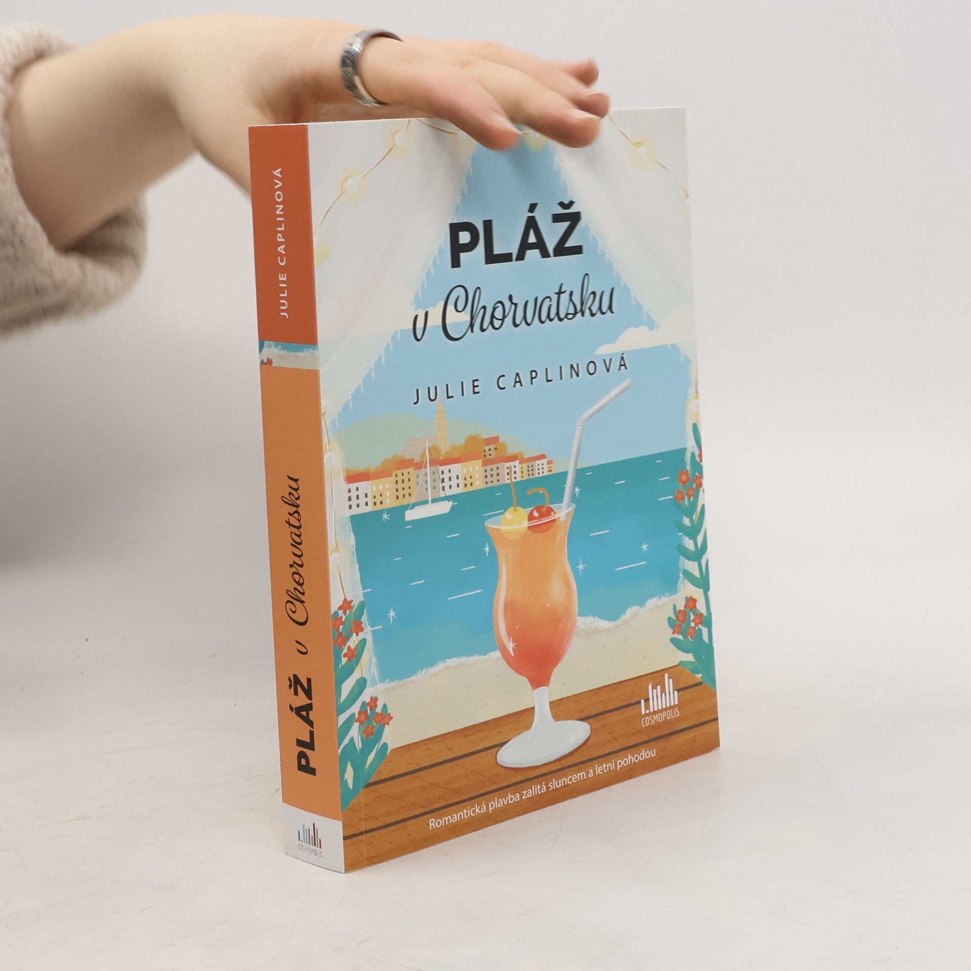 Julie Caplinová Pláž v Chorvatsku