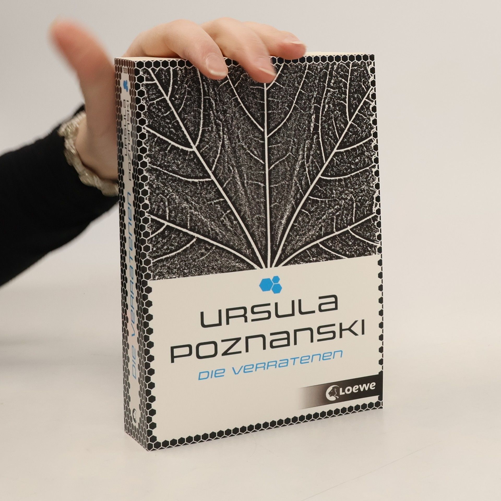 Ursula Poznanski Die Verratenen