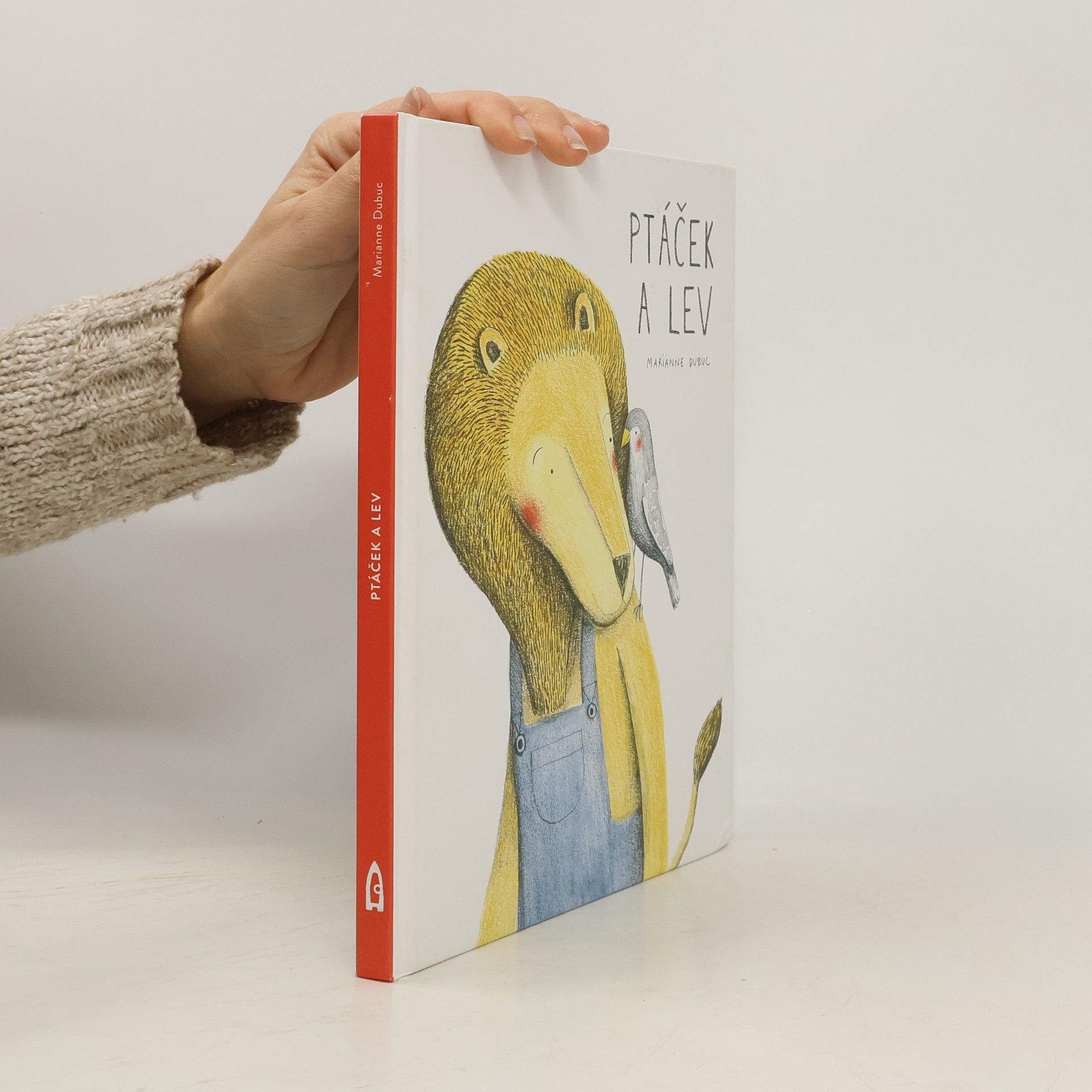 Ptáček a lev
