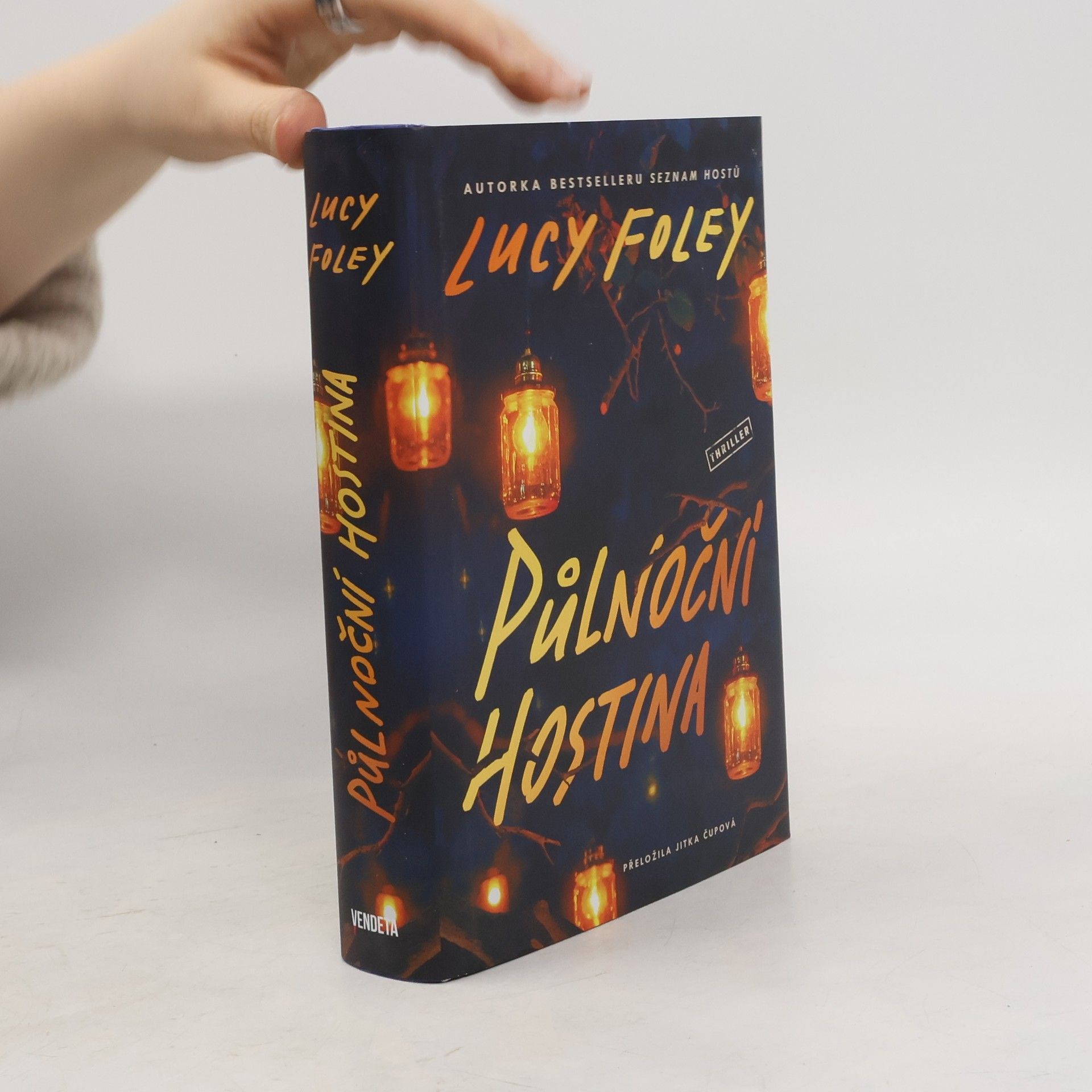 Lucy Foley Půlnoční hostina