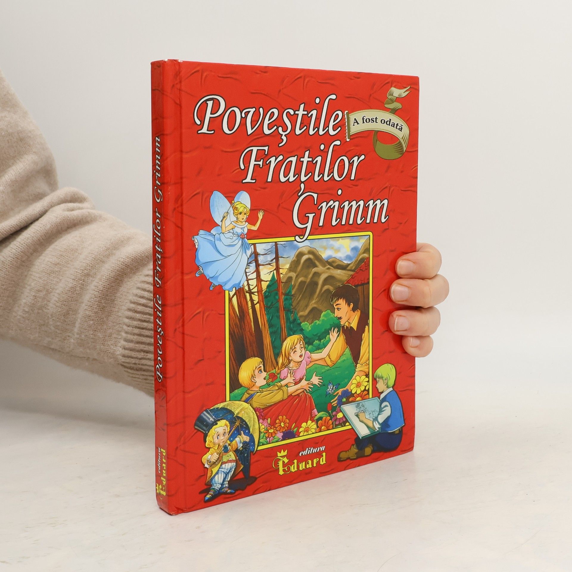 bratři Grimmové Poveştile Fratilor Grimm